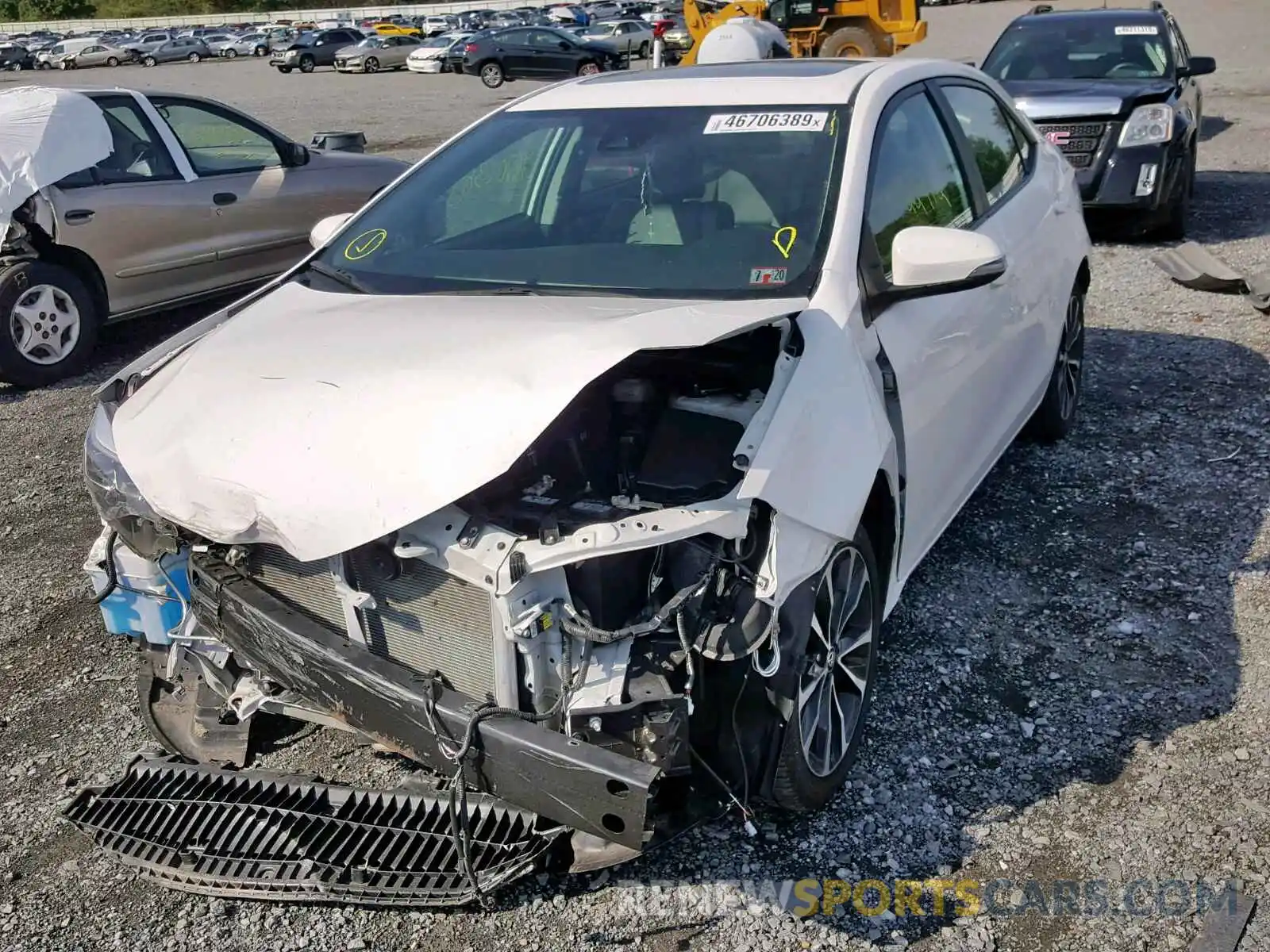 2 Photograph of a damaged car 2T1BURHE4KC132379 TOYOTA COROLLA 2019