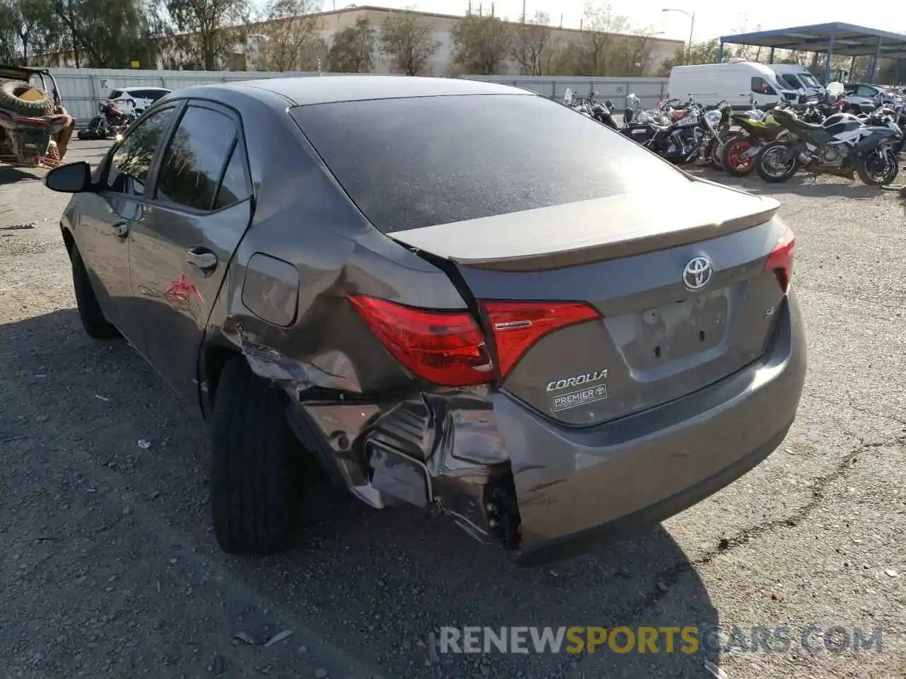 3 Photograph of a damaged car 2T1BURHE4KC133466 TOYOTA COROLLA 2019