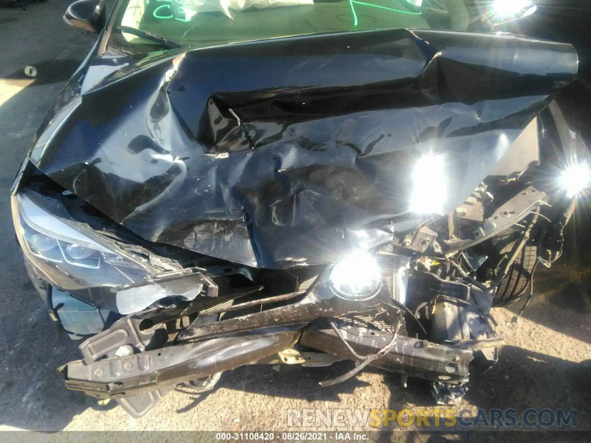 10 Photograph of a damaged car 2T1BURHE4KC134505 TOYOTA COROLLA 2019