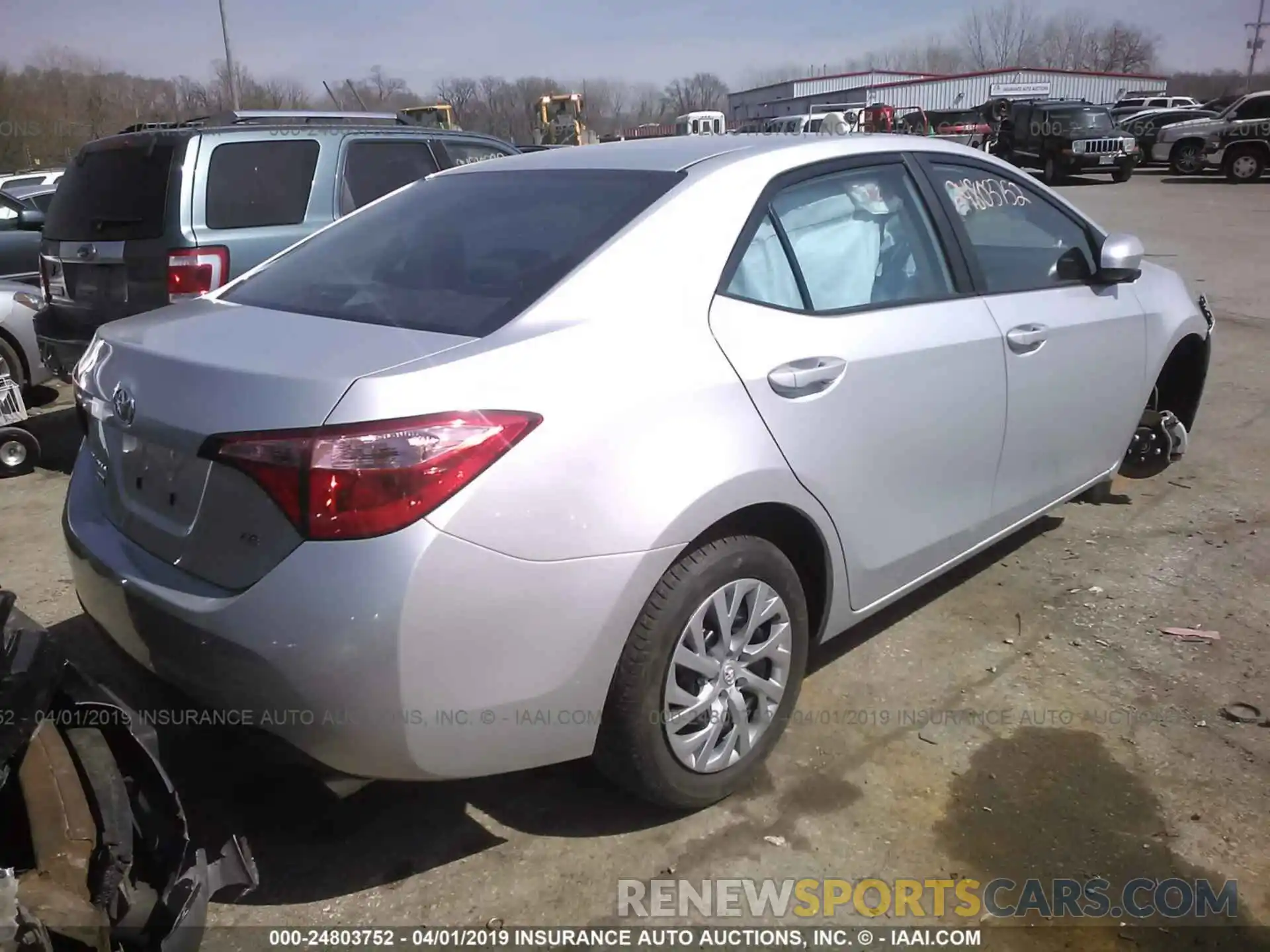 4 Photograph of a damaged car 2T1BURHE4KC135556 TOYOTA COROLLA 2019