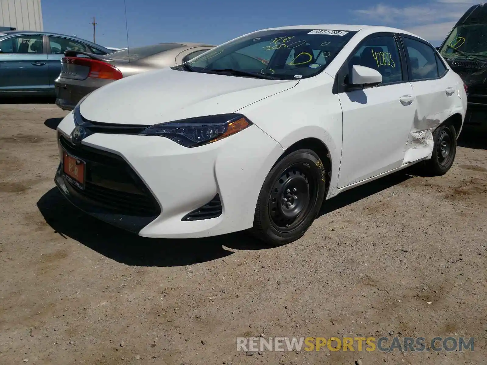 2 Photograph of a damaged car 2T1BURHE4KC135864 TOYOTA COROLLA 2019