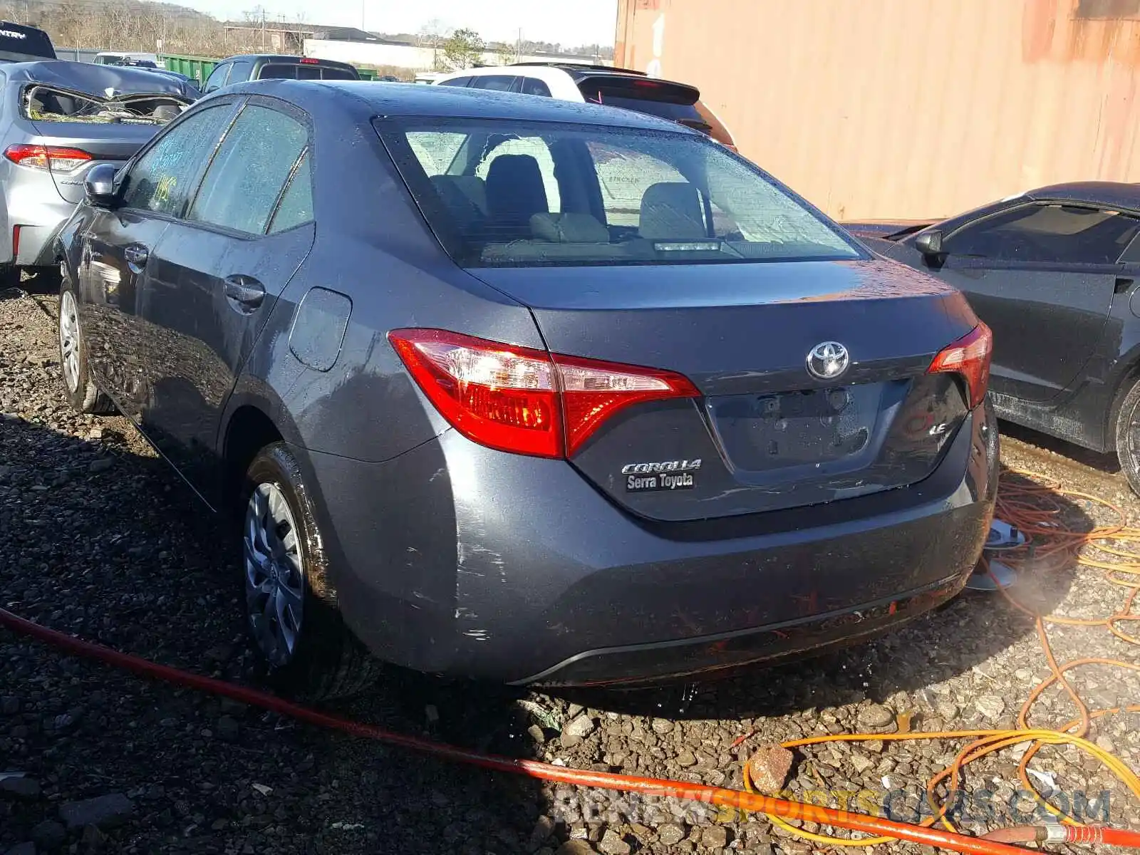 3 Photograph of a damaged car 2T1BURHE4KC137128 TOYOTA COROLLA 2019