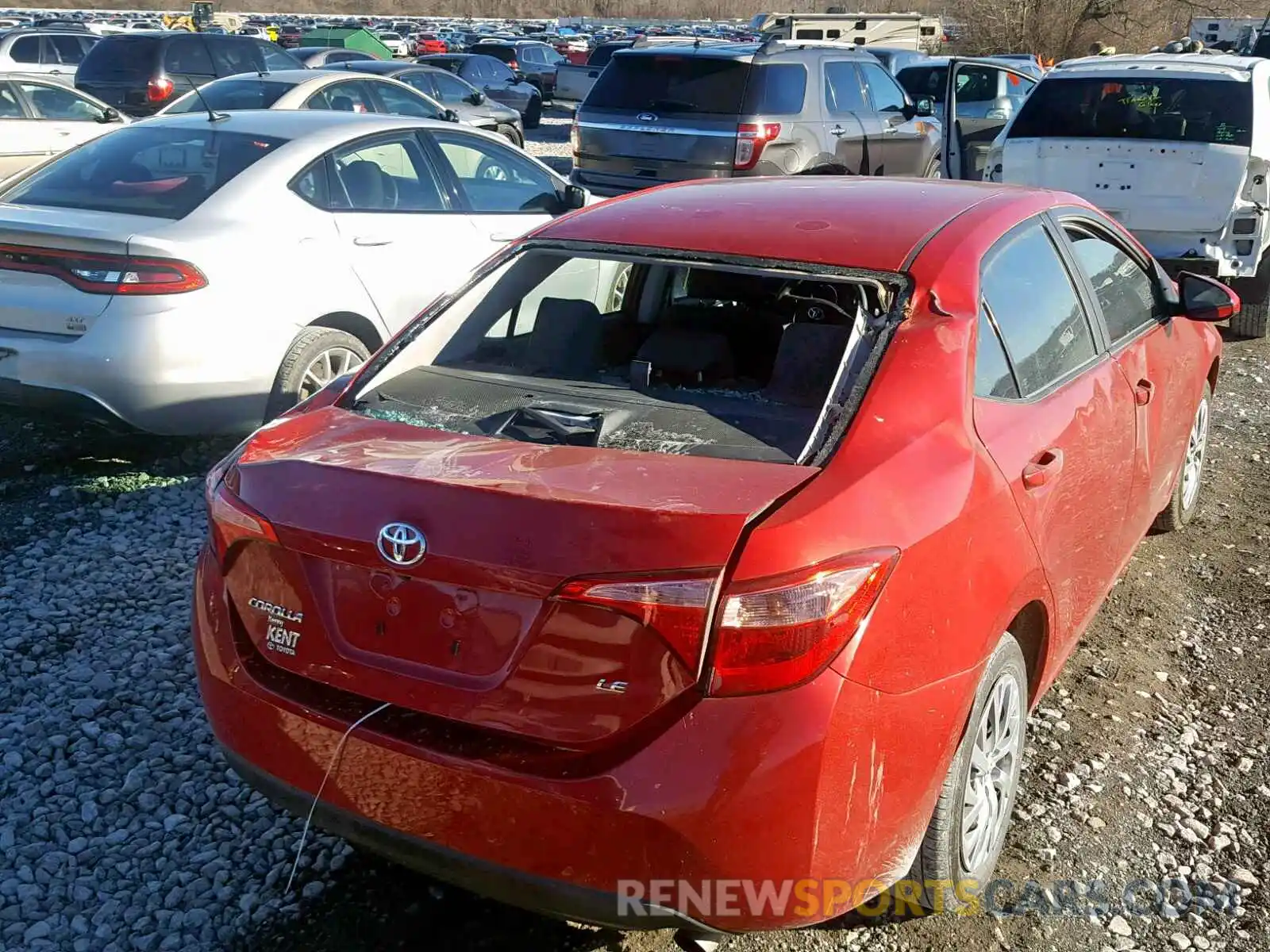 9 Photograph of a damaged car 2T1BURHE4KC138201 TOYOTA COROLLA 2019