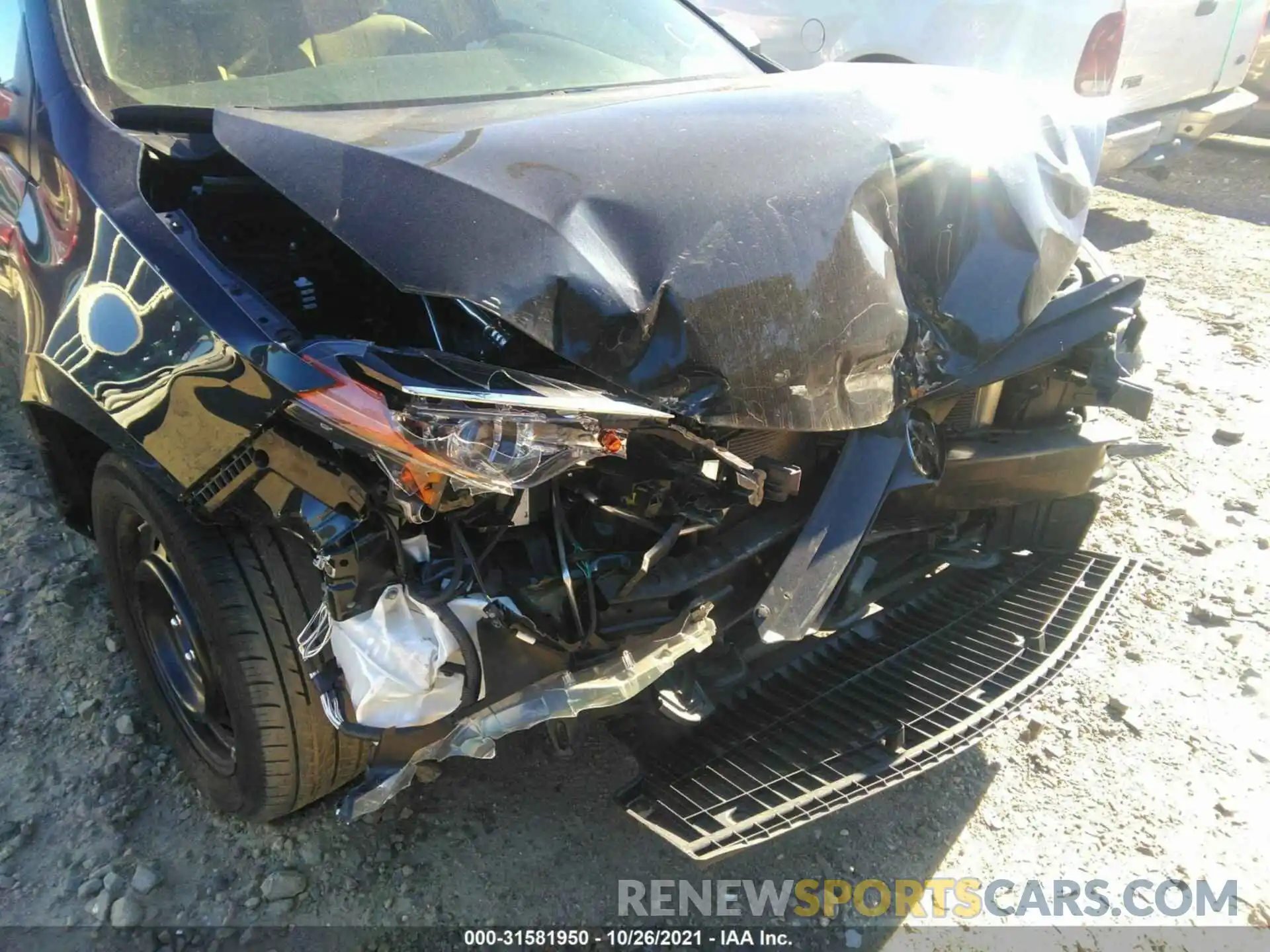 6 Photograph of a damaged car 2T1BURHE4KC138957 TOYOTA COROLLA 2019