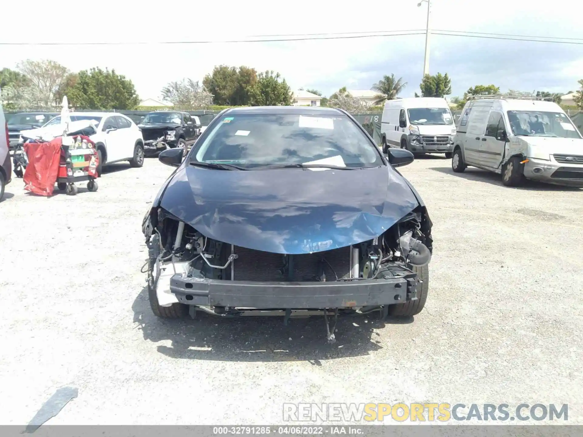 6 Photograph of a damaged car 2T1BURHE4KC141521 TOYOTA COROLLA 2019