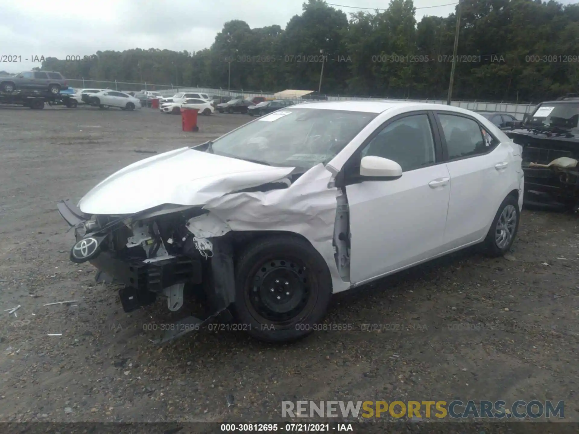 2 Photograph of a damaged car 2T1BURHE4KC141728 TOYOTA COROLLA 2019