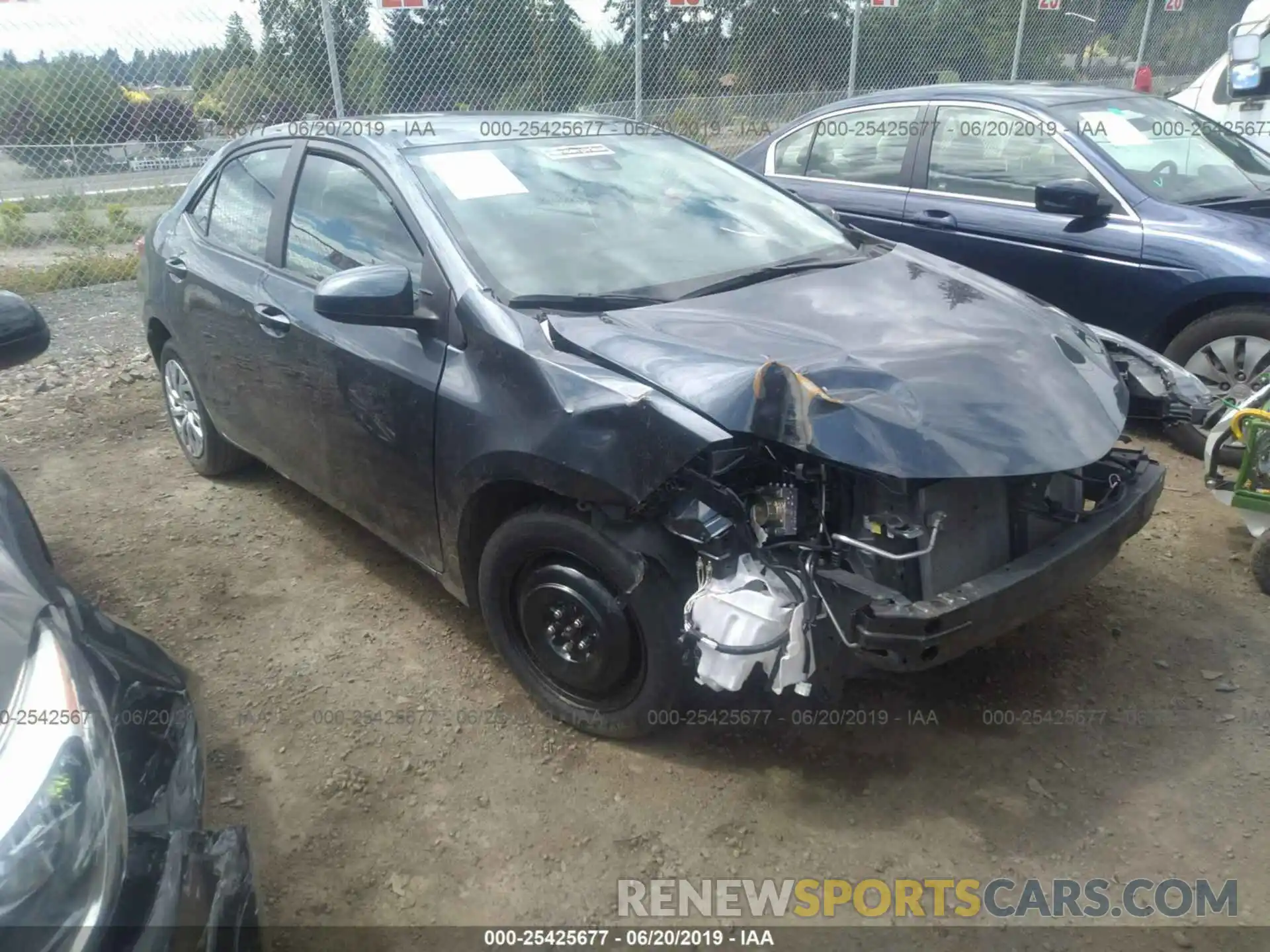 1 Photograph of a damaged car 2T1BURHE4KC141938 TOYOTA COROLLA 2019