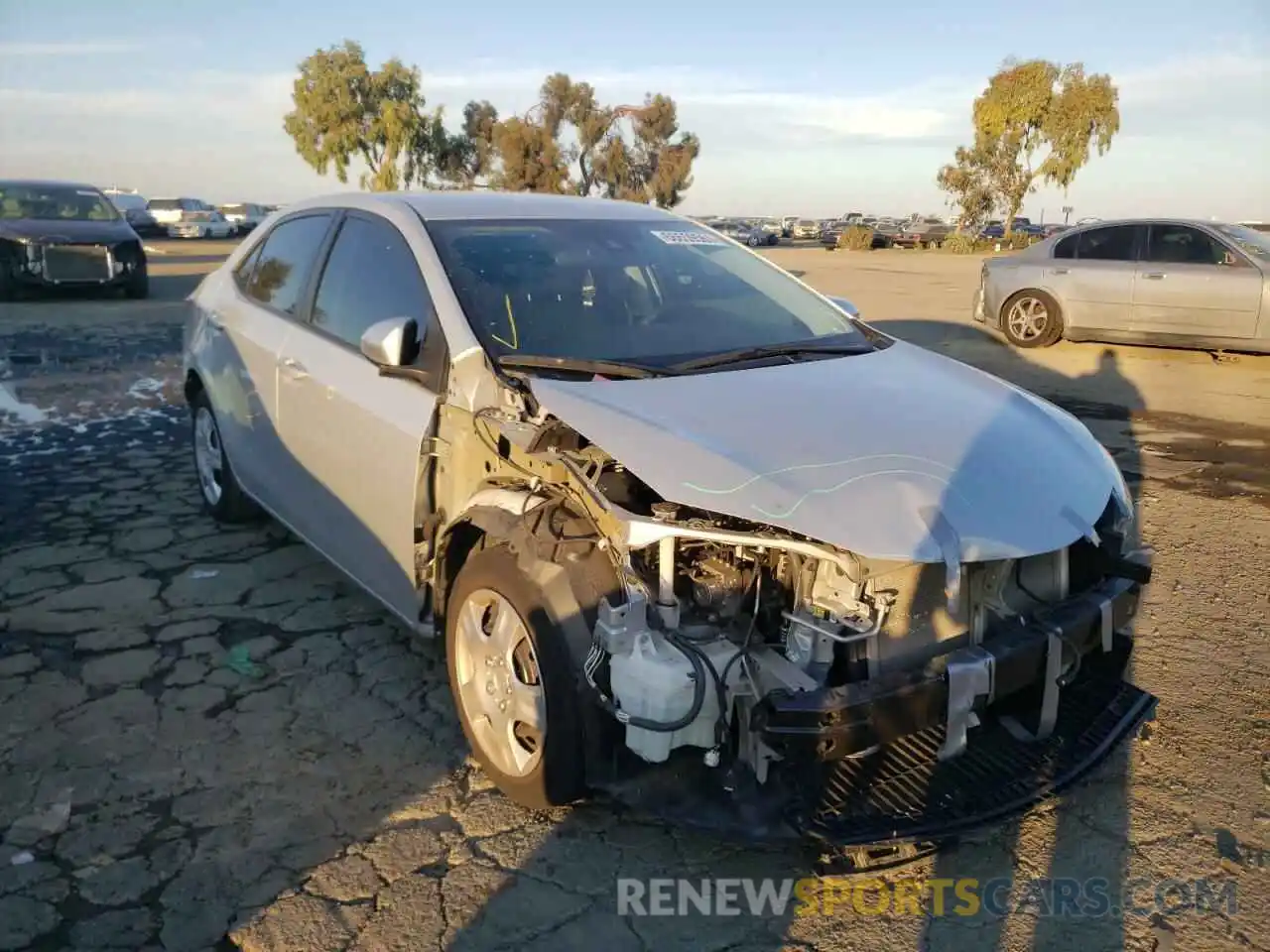 1 Photograph of a damaged car 2T1BURHE4KC141969 TOYOTA COROLLA 2019