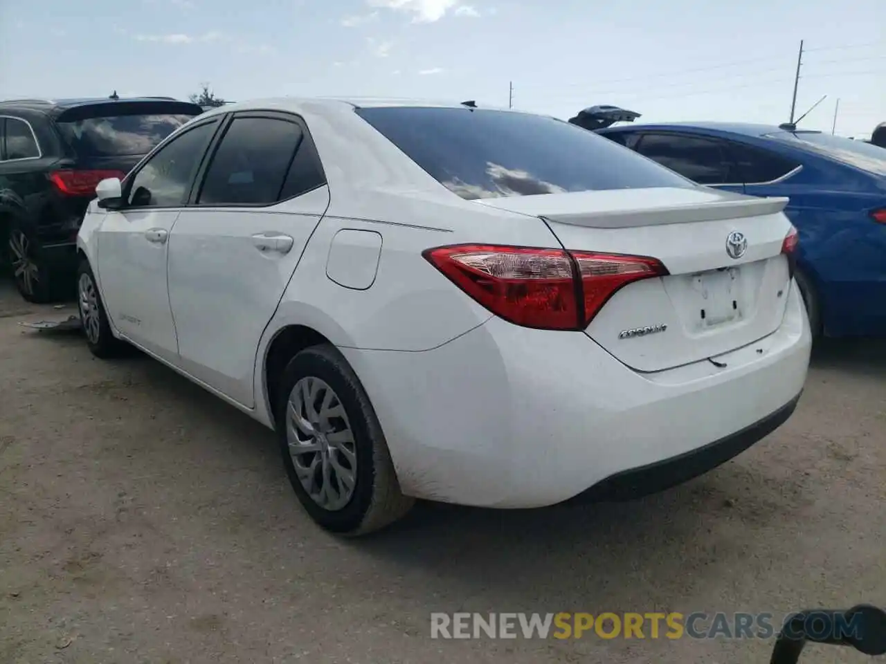 3 Photograph of a damaged car 2T1BURHE4KC142992 TOYOTA COROLLA 2019