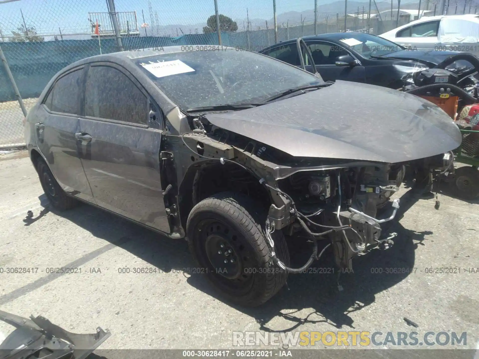 1 Photograph of a damaged car 2T1BURHE4KC143429 TOYOTA COROLLA 2019