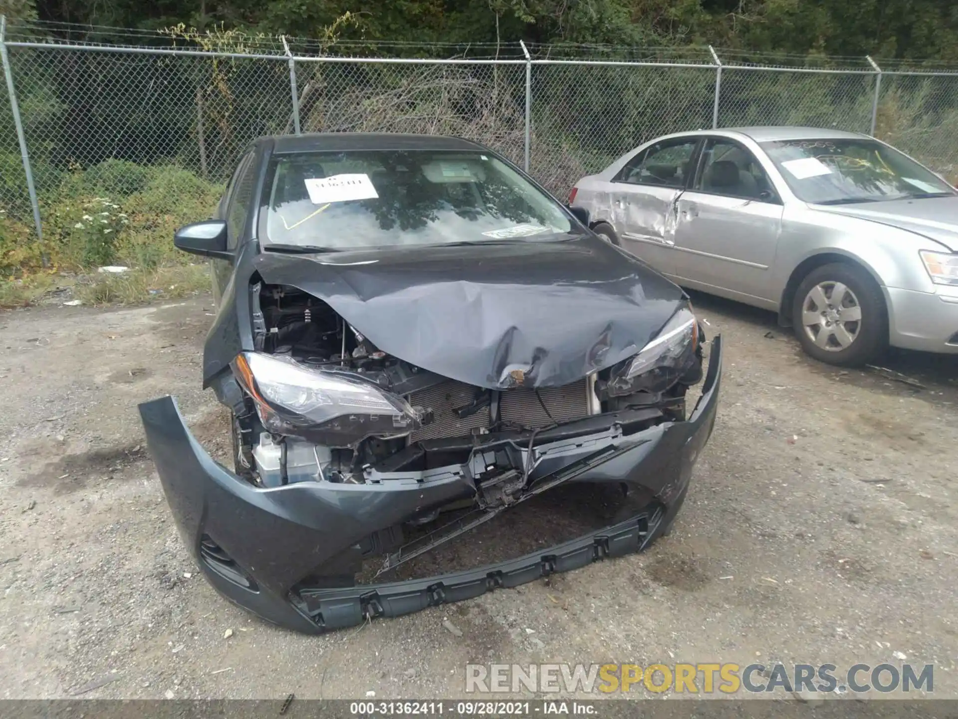 6 Photograph of a damaged car 2T1BURHE4KC143530 TOYOTA COROLLA 2019