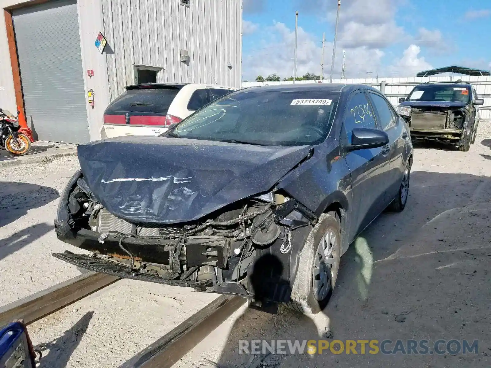 2 Photograph of a damaged car 2T1BURHE4KC143950 TOYOTA COROLLA 2019