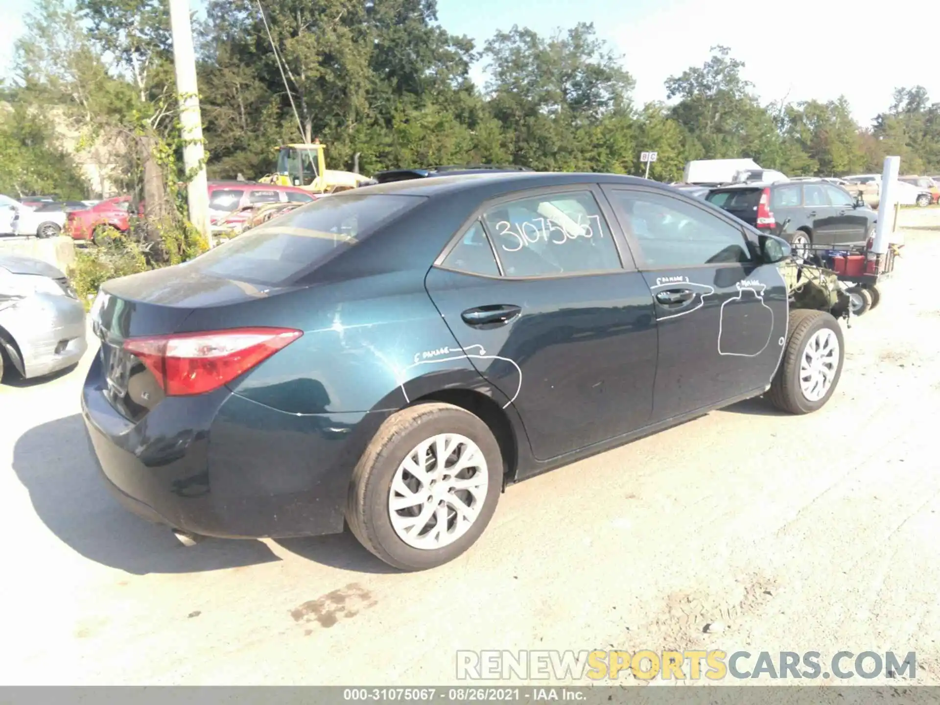 4 Photograph of a damaged car 2T1BURHE4KC144659 TOYOTA COROLLA 2019