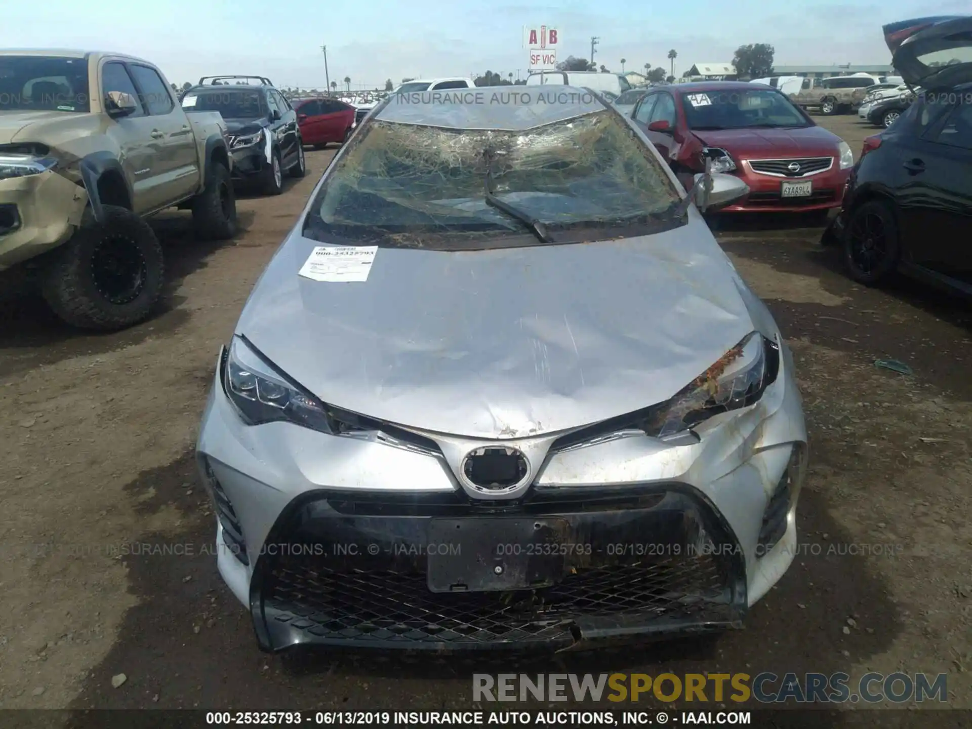 6 Photograph of a damaged car 2T1BURHE4KC145780 TOYOTA COROLLA 2019