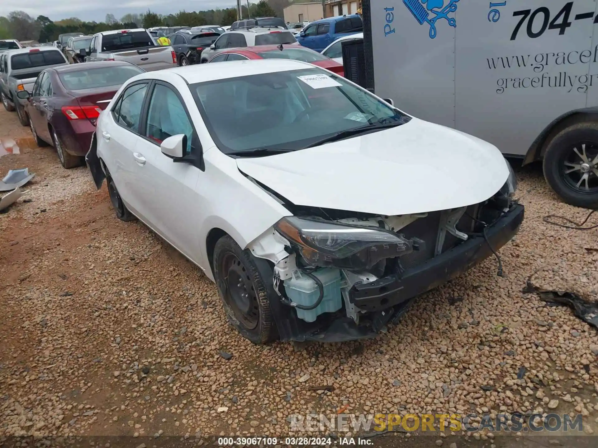 1 Photograph of a damaged car 2T1BURHE4KC146038 TOYOTA COROLLA 2019