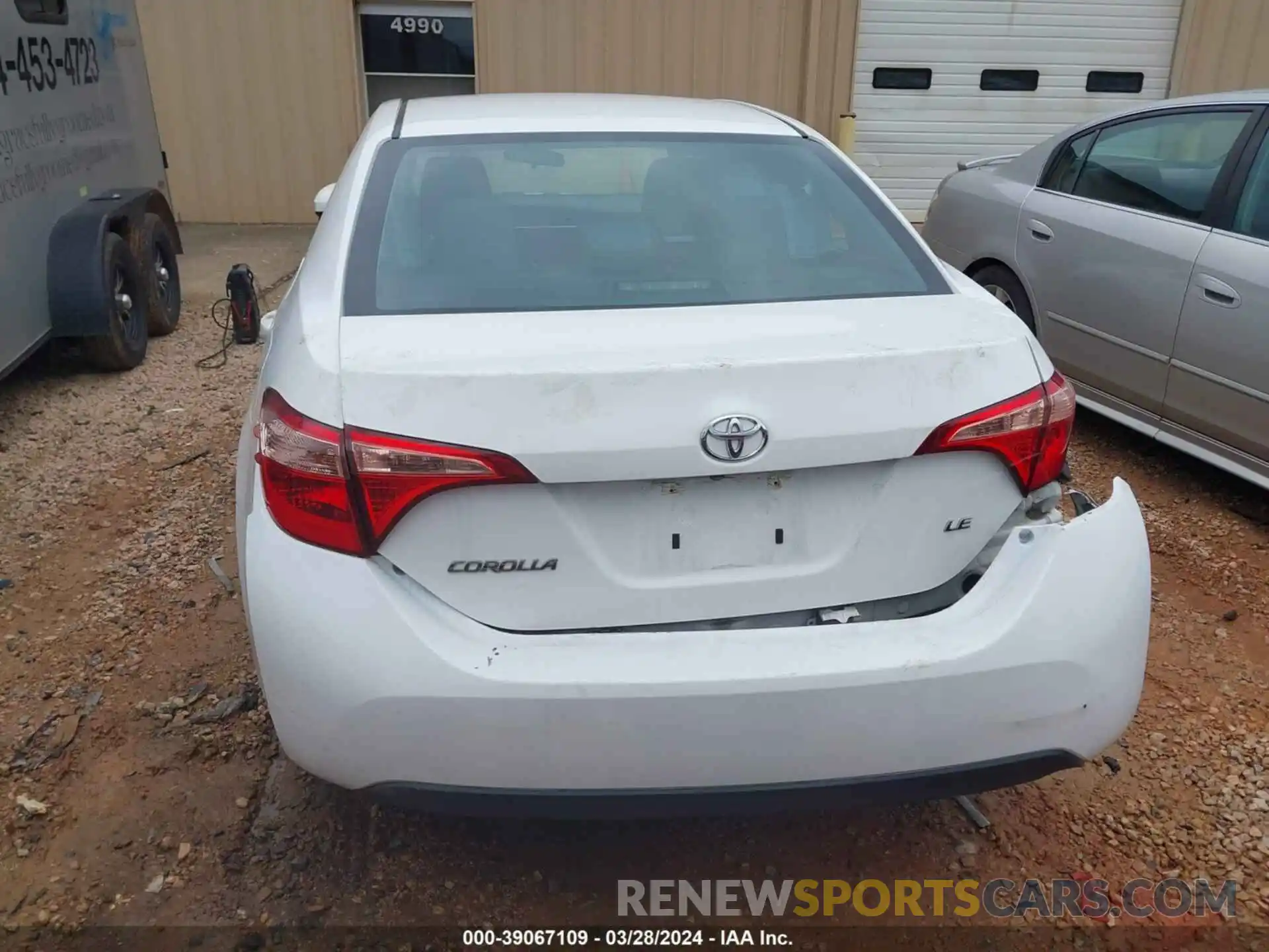 16 Photograph of a damaged car 2T1BURHE4KC146038 TOYOTA COROLLA 2019