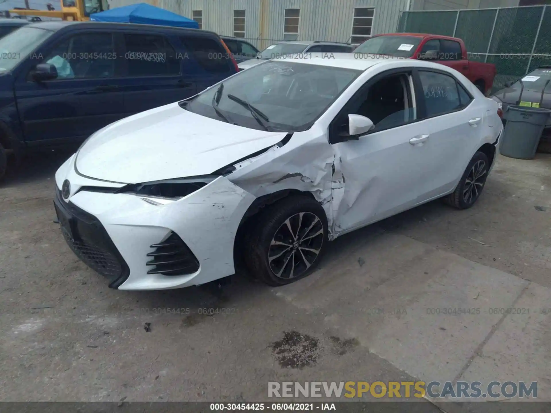 2 Фотография поврежденного автомобиля 2T1BURHE4KC146279 TOYOTA COROLLA 2019