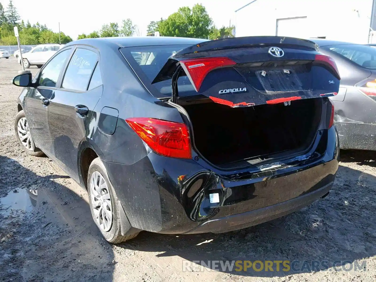 3 Photograph of a damaged car 2T1BURHE4KC146461 TOYOTA COROLLA 2019