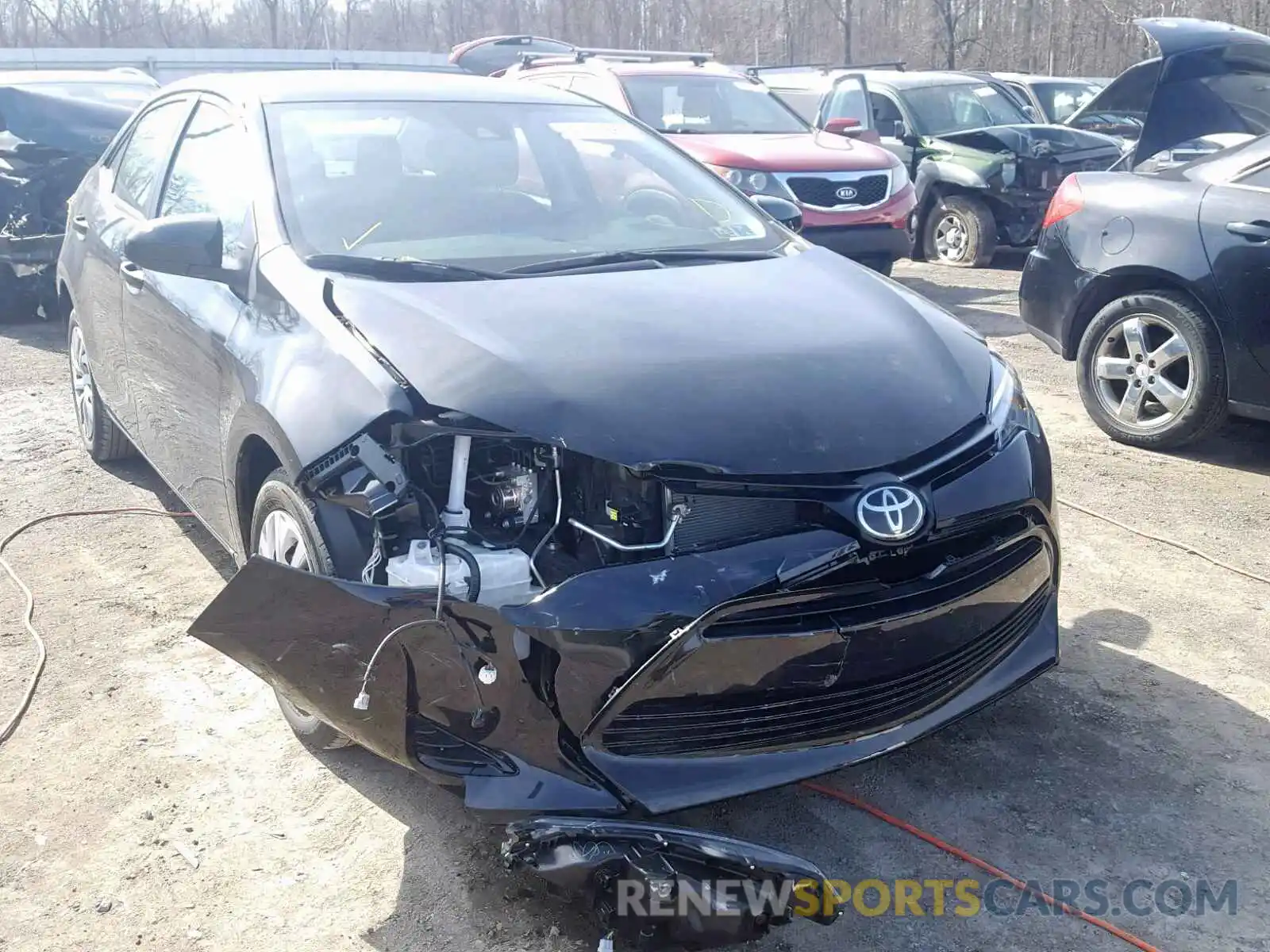 1 Photograph of a damaged car 2T1BURHE4KC147061 TOYOTA COROLLA 2019