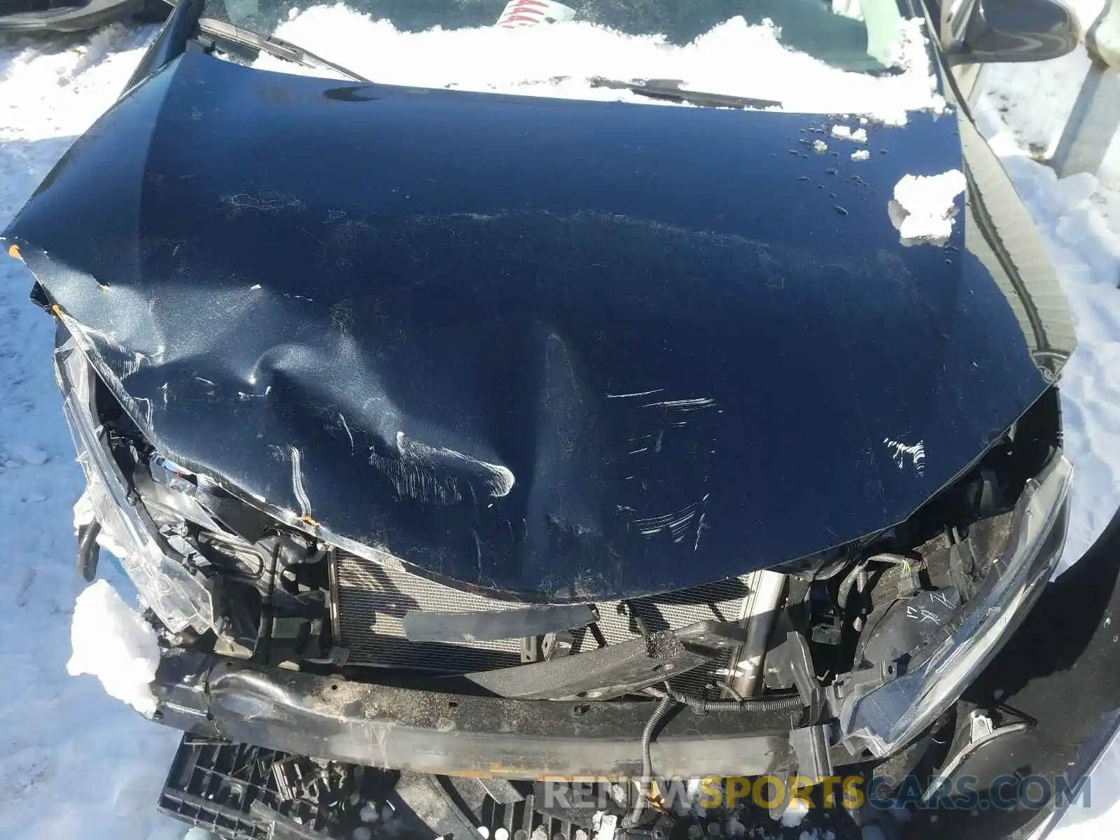 7 Photograph of a damaged car 2T1BURHE4KC147559 TOYOTA COROLLA 2019