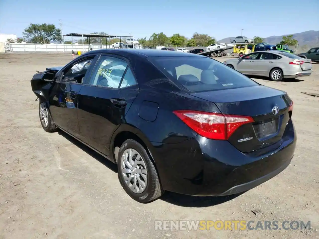 3 Photograph of a damaged car 2T1BURHE4KC147853 TOYOTA COROLLA 2019