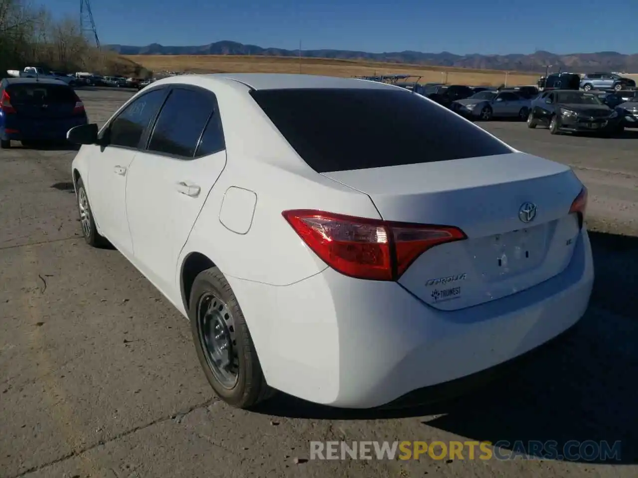 3 Photograph of a damaged car 2T1BURHE4KC149781 TOYOTA COROLLA 2019