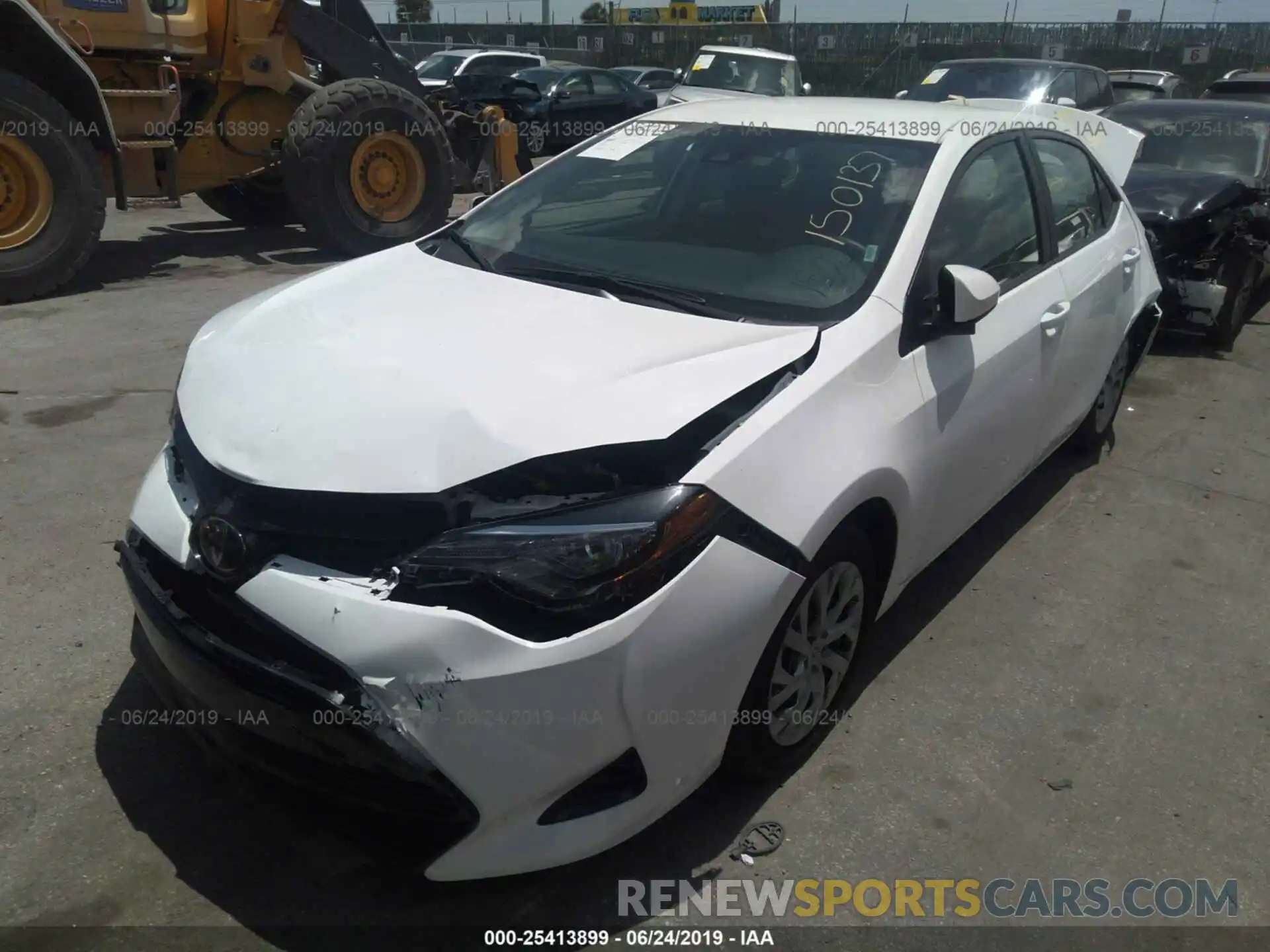 2 Photograph of a damaged car 2T1BURHE4KC150137 TOYOTA COROLLA 2019