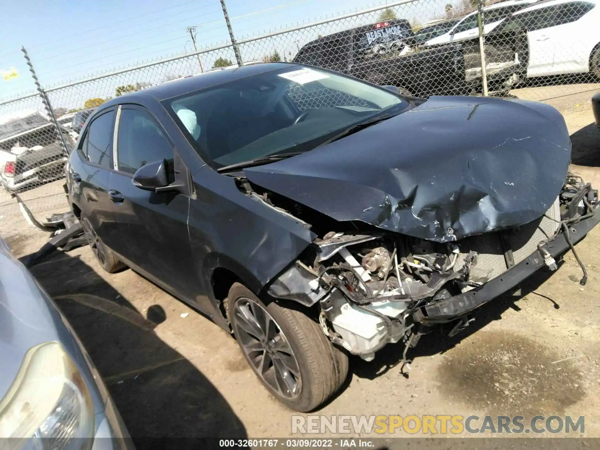 1 Photograph of a damaged car 2T1BURHE4KC150901 TOYOTA COROLLA 2019