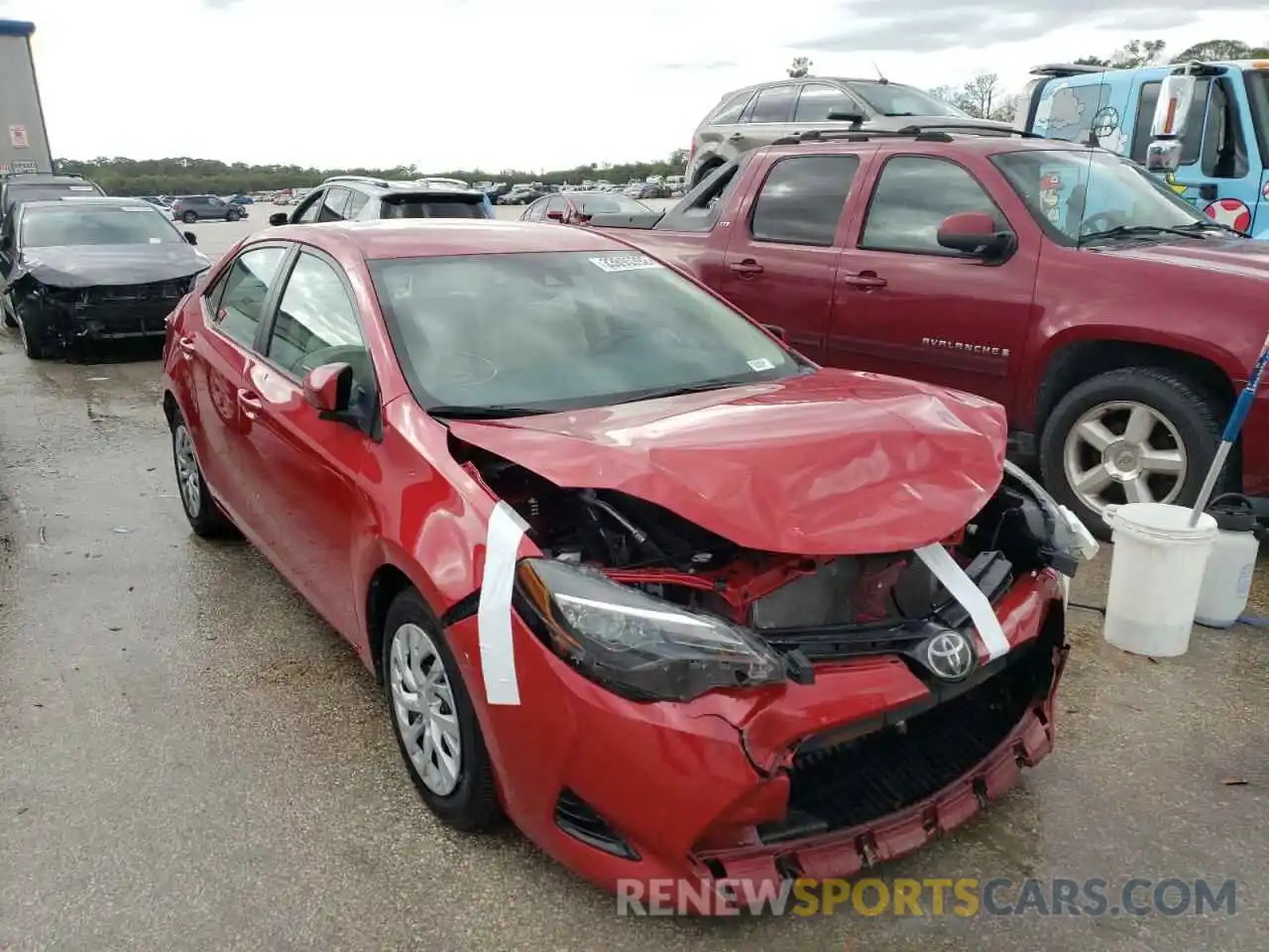 1 Photograph of a damaged car 2T1BURHE4KC151627 TOYOTA COROLLA 2019