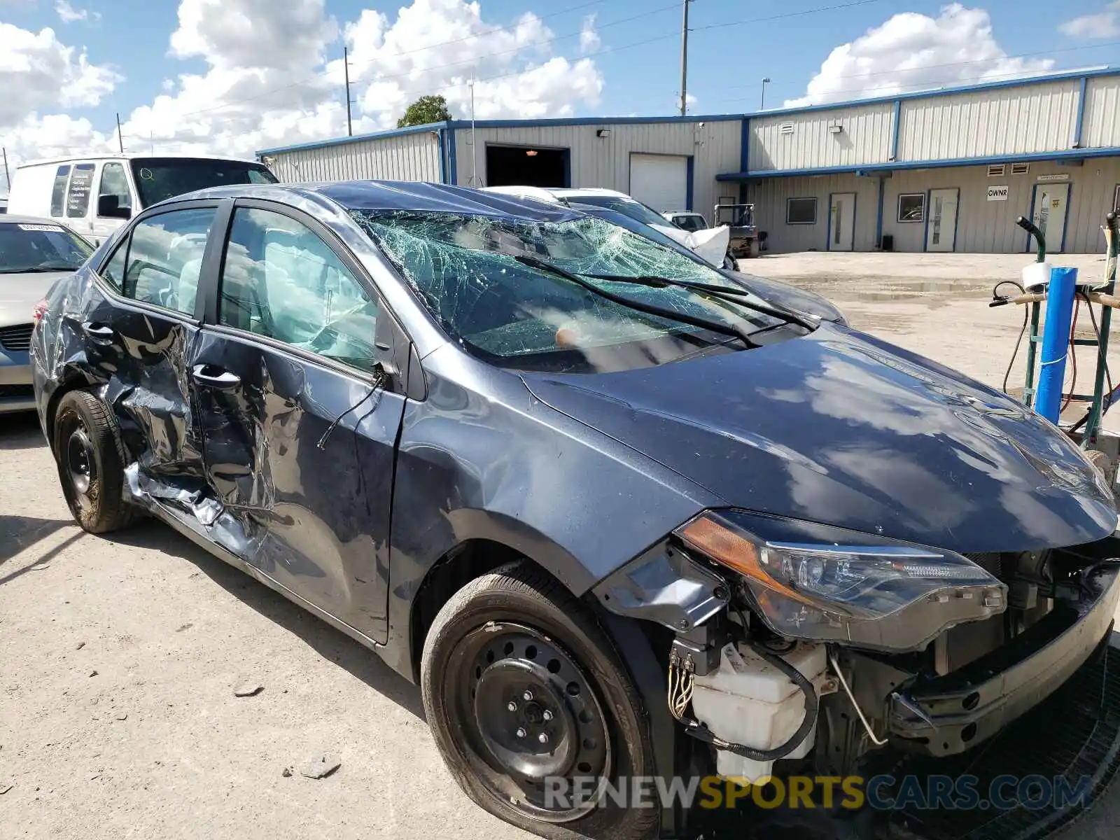 9 Photograph of a damaged car 2T1BURHE4KC151787 TOYOTA COROLLA 2019