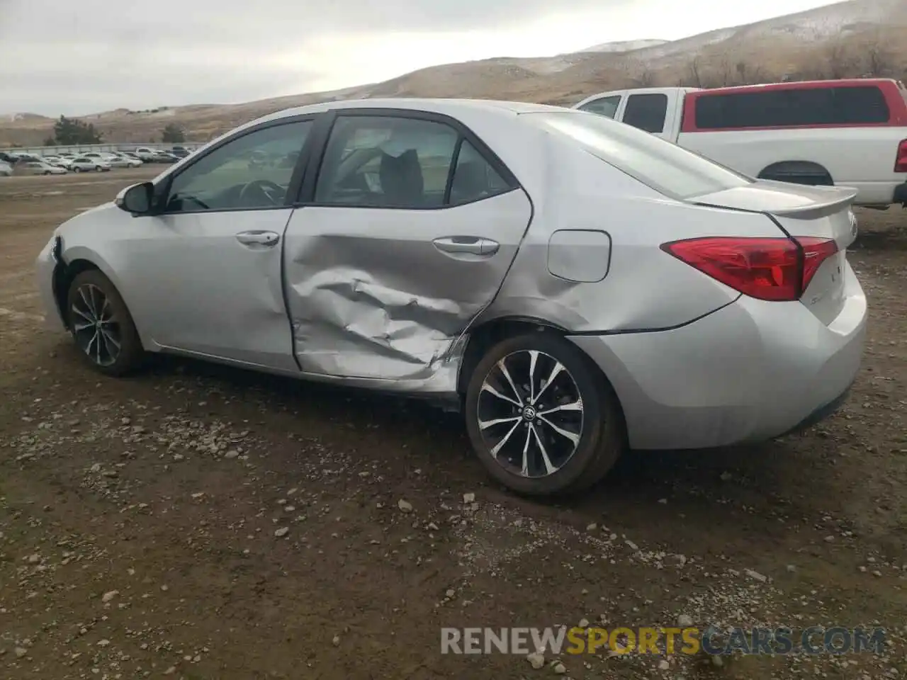 2 Photograph of a damaged car 2T1BURHE4KC152454 TOYOTA COROLLA 2019