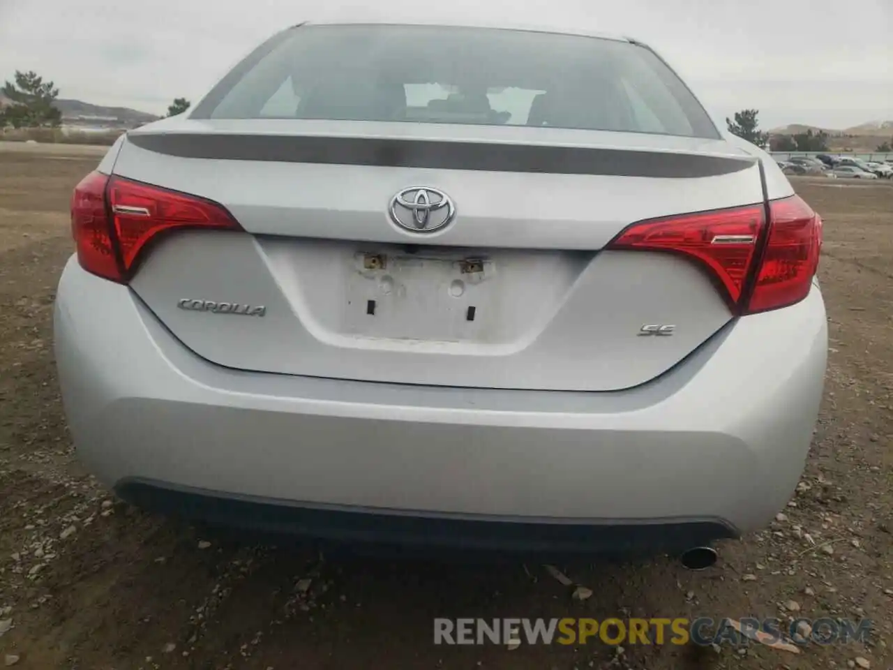 6 Photograph of a damaged car 2T1BURHE4KC152454 TOYOTA COROLLA 2019