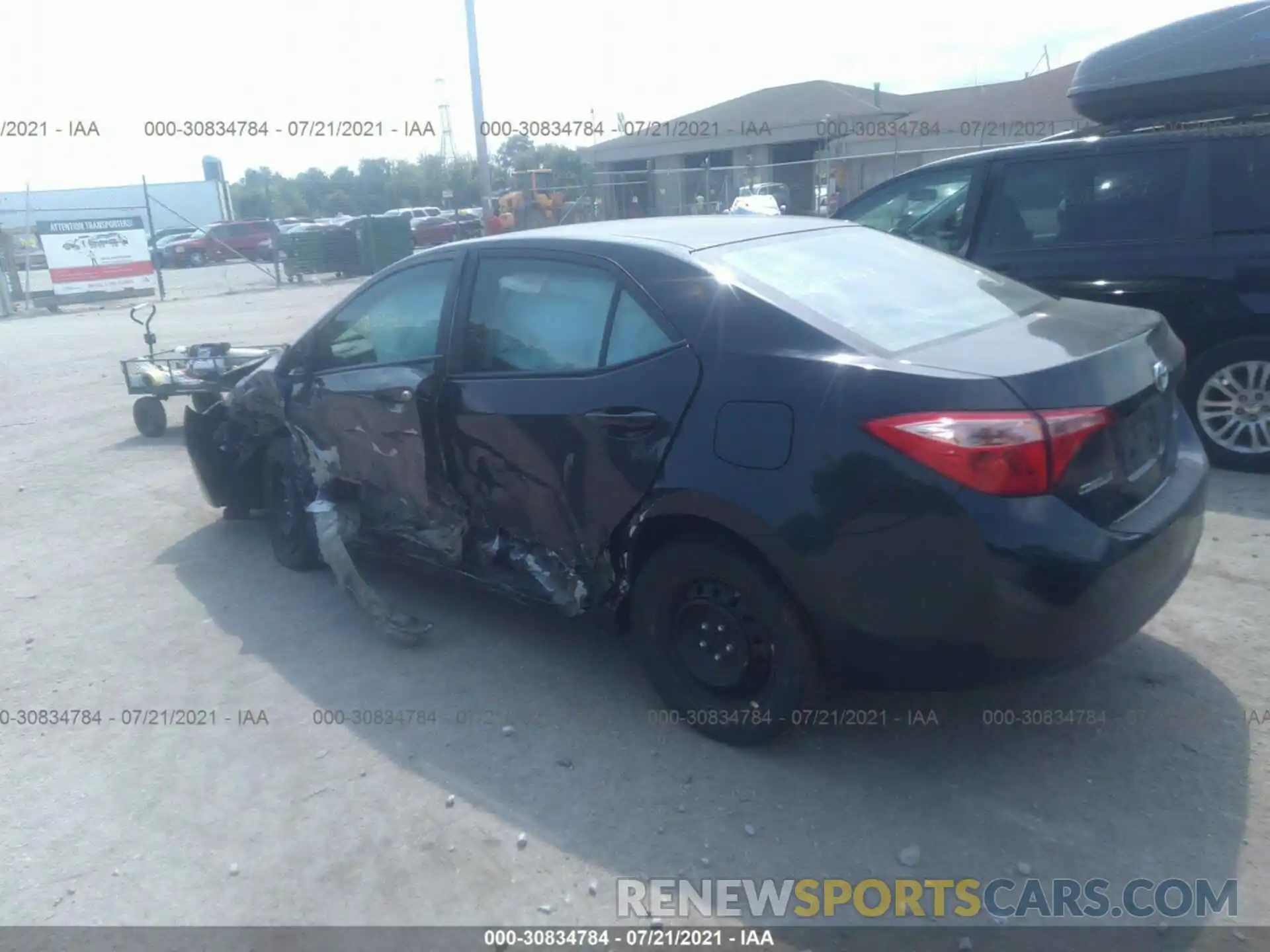 3 Photograph of a damaged car 2T1BURHE4KC152793 TOYOTA COROLLA 2019