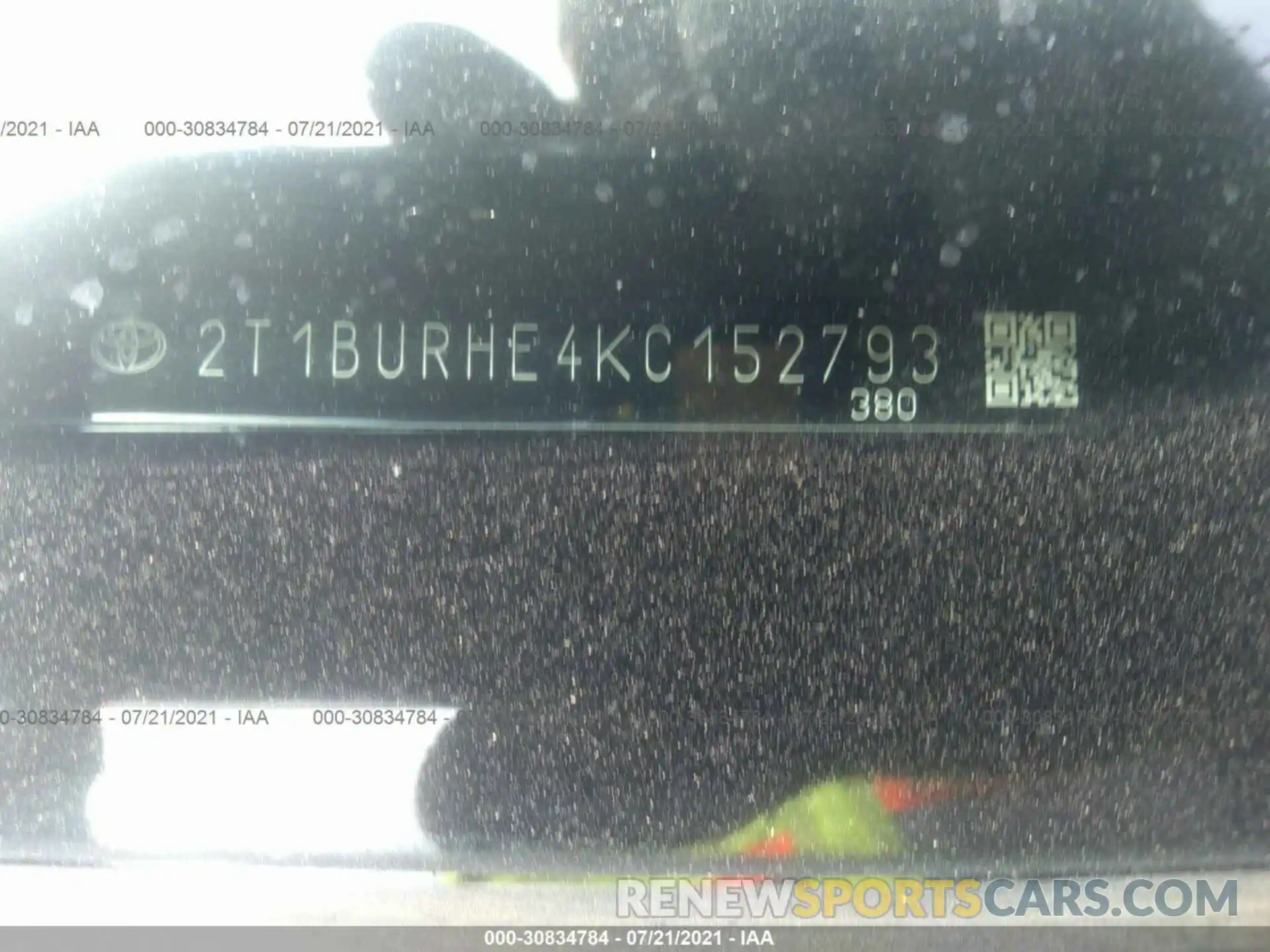 9 Photograph of a damaged car 2T1BURHE4KC152793 TOYOTA COROLLA 2019