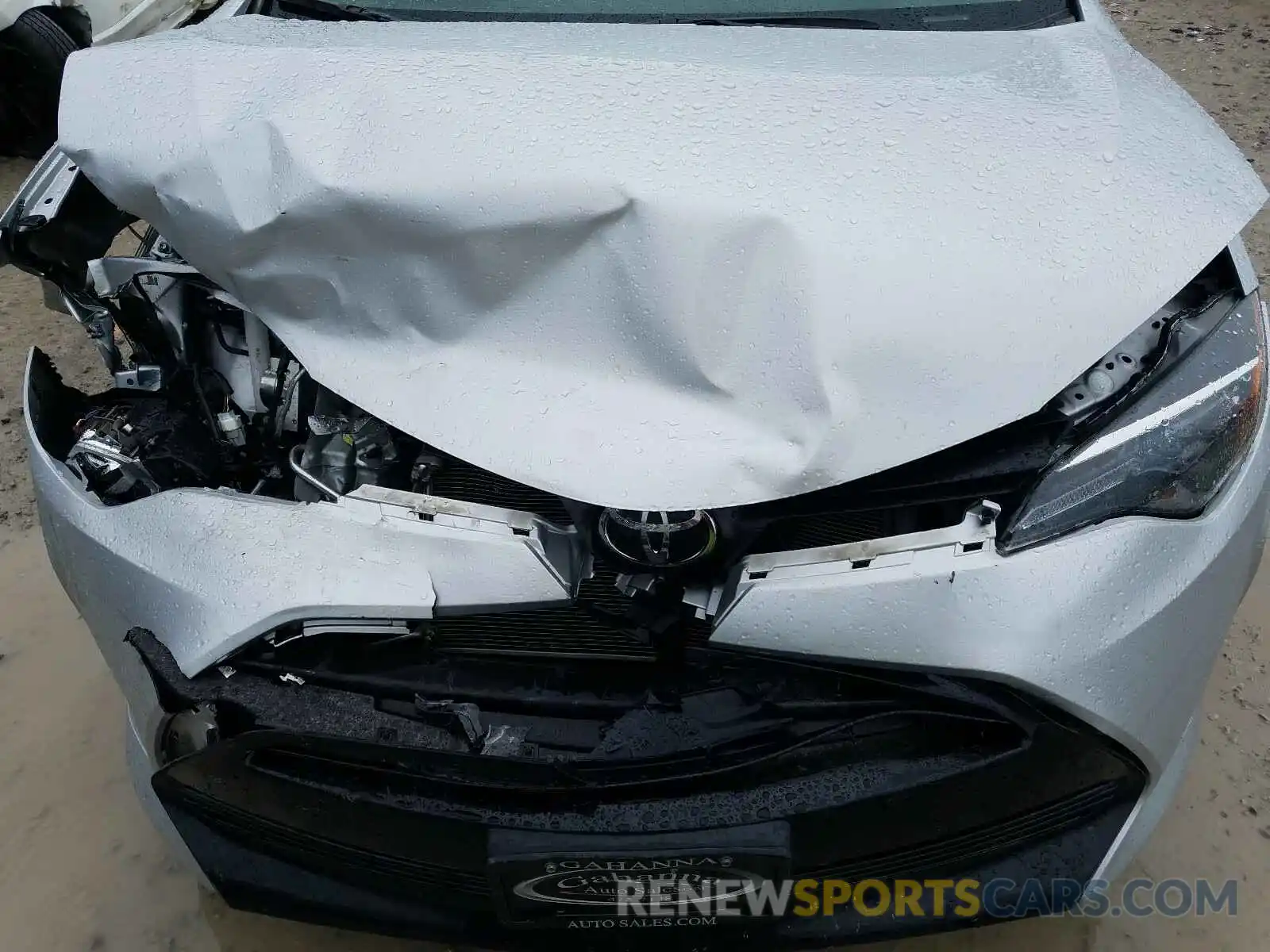 7 Photograph of a damaged car 2T1BURHE4KC153586 TOYOTA COROLLA 2019