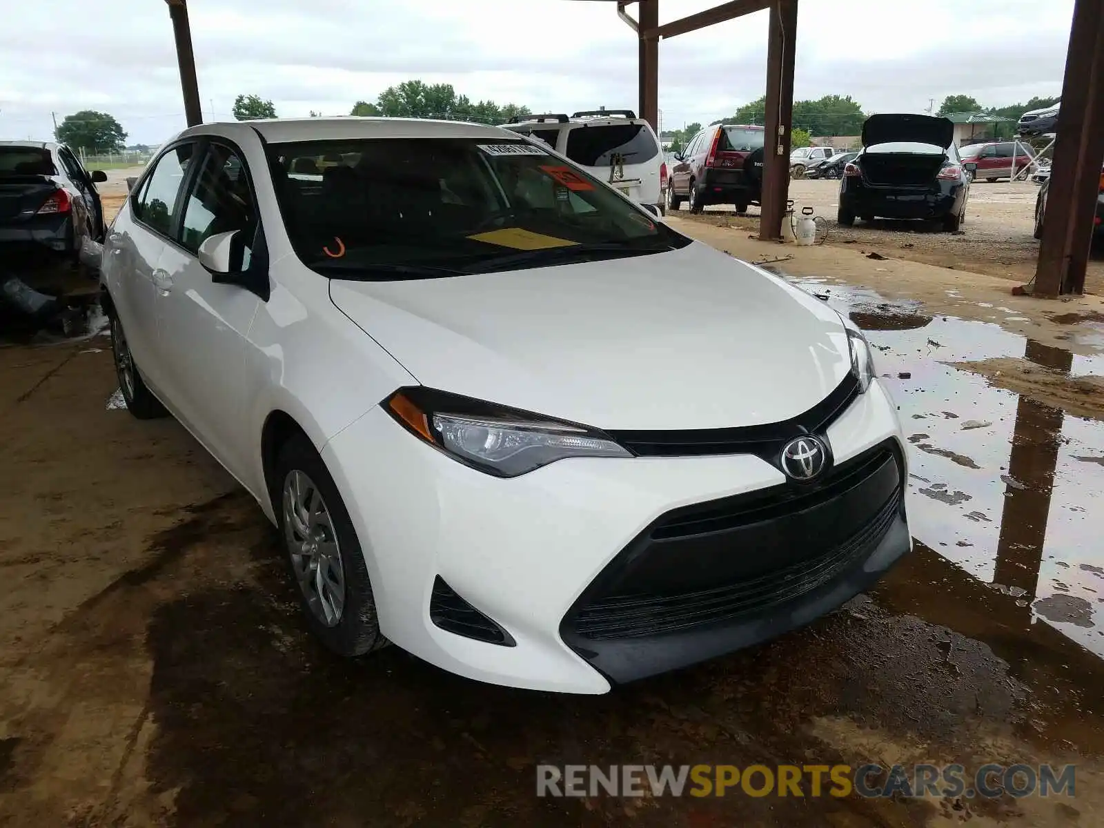 1 Photograph of a damaged car 2T1BURHE4KC154866 TOYOTA COROLLA 2019