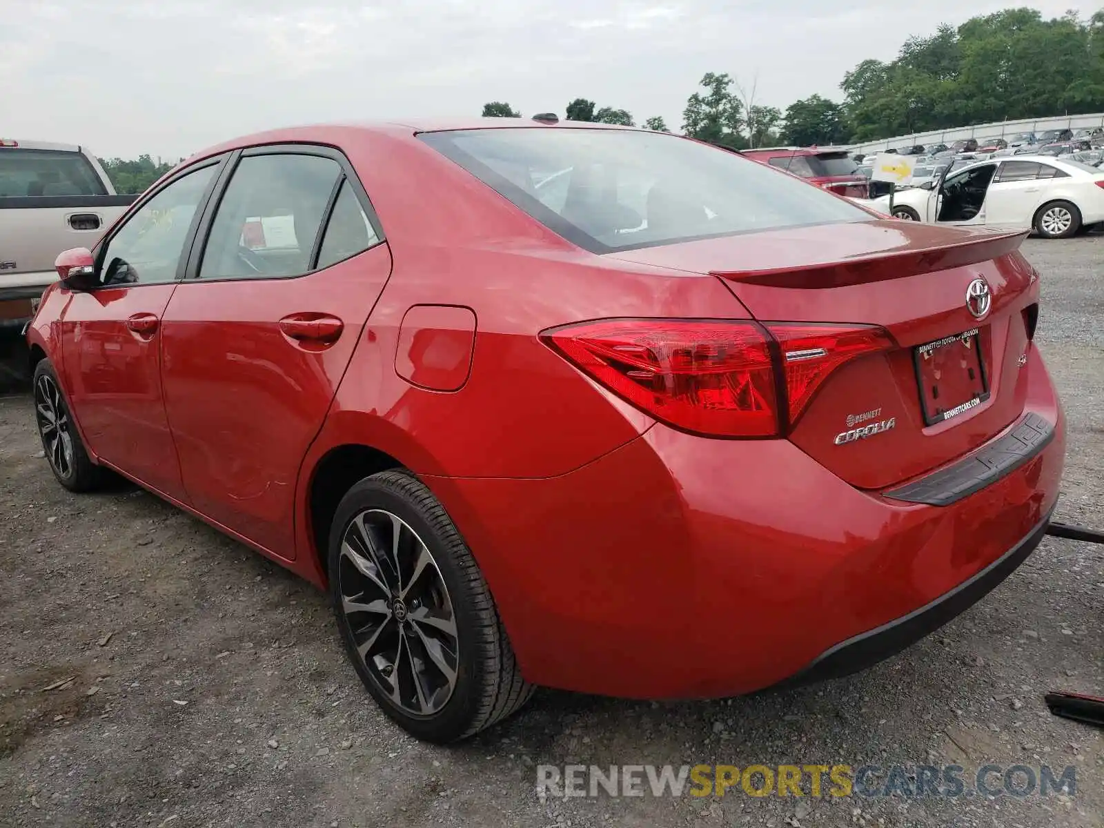 3 Photograph of a damaged car 2T1BURHE4KC155774 TOYOTA COROLLA 2019