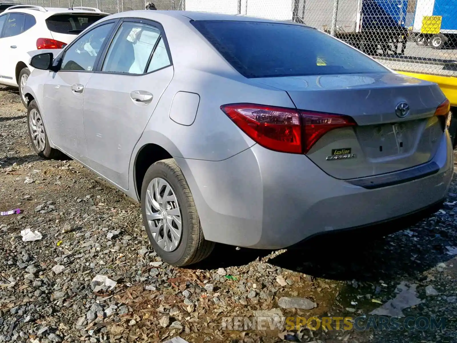 3 Photograph of a damaged car 2T1BURHE4KC156519 TOYOTA COROLLA 2019