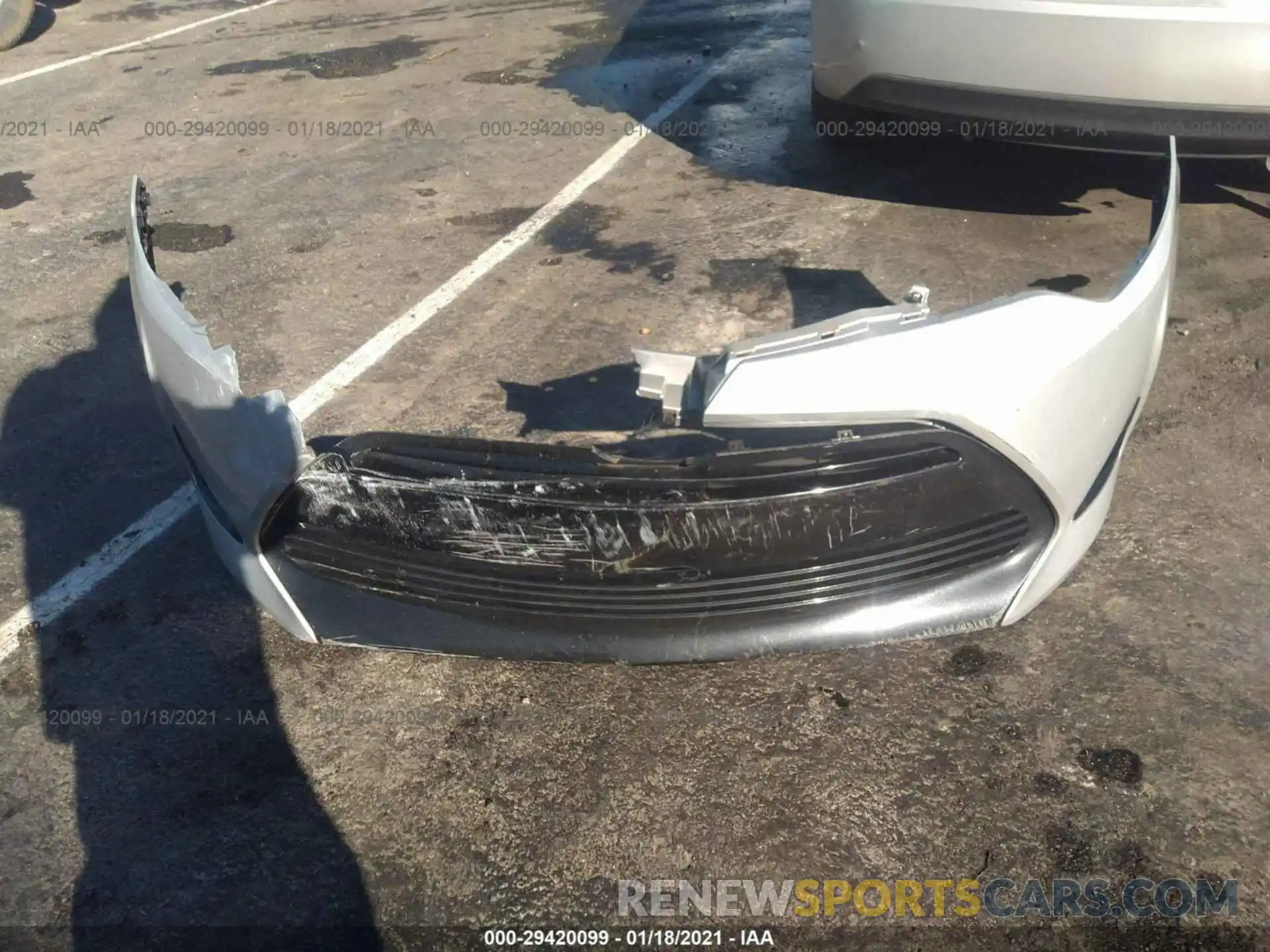 12 Photograph of a damaged car 2T1BURHE4KC157511 TOYOTA COROLLA 2019