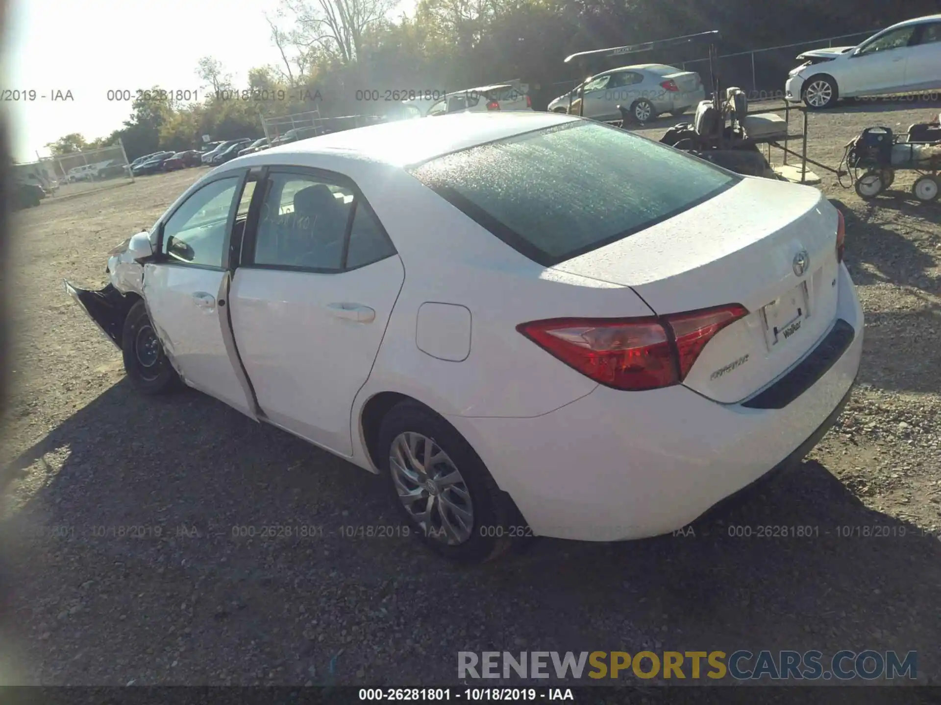 3 Photograph of a damaged car 2T1BURHE4KC158383 TOYOTA COROLLA 2019