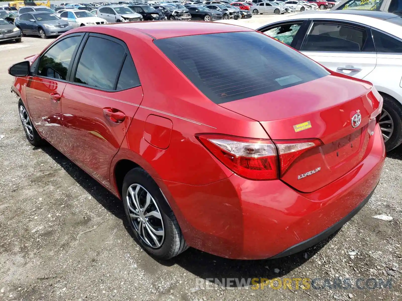 3 Photograph of a damaged car 2T1BURHE4KC159145 TOYOTA COROLLA 2019