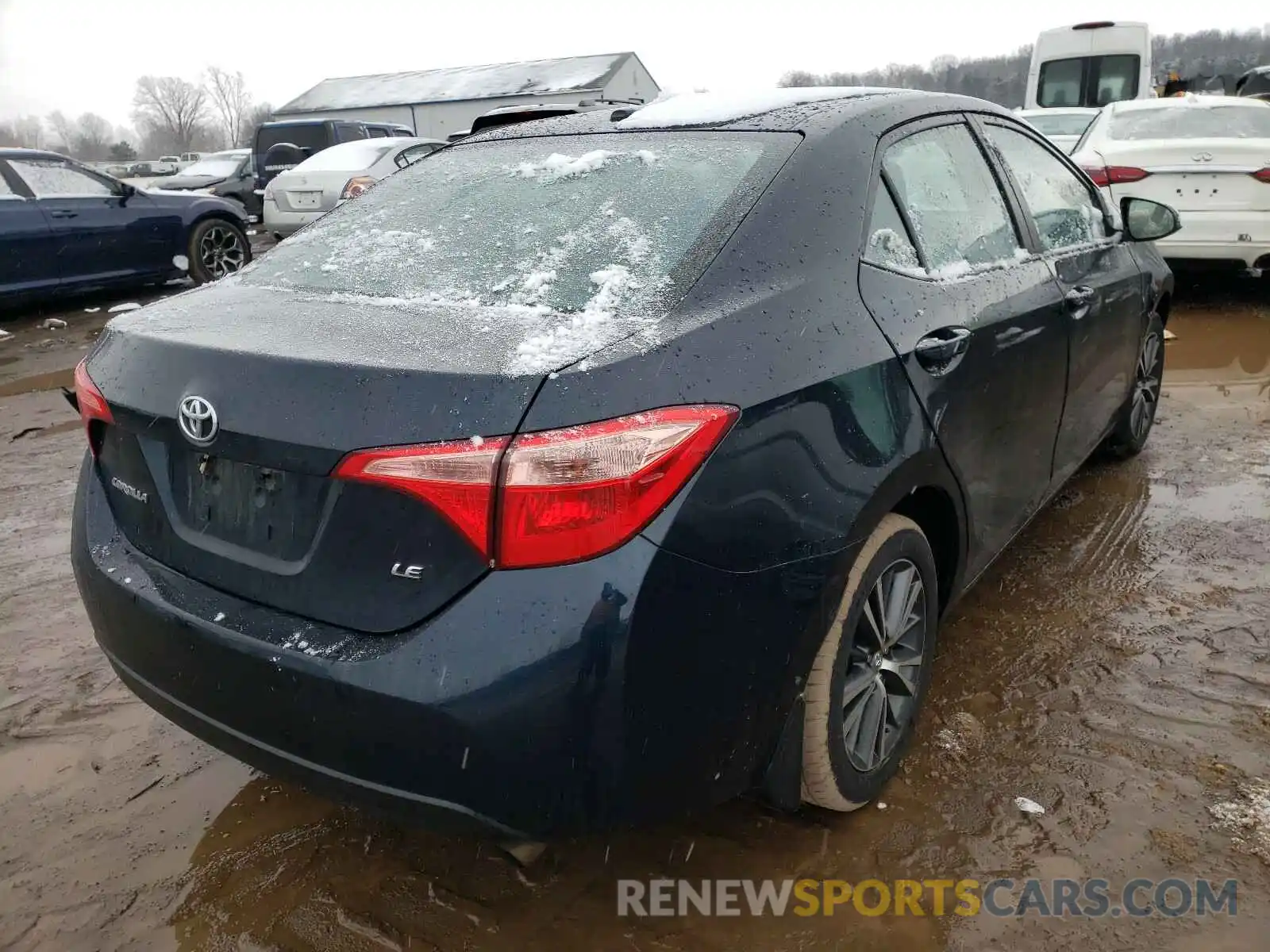 4 Photograph of a damaged car 2T1BURHE4KC160439 TOYOTA COROLLA 2019