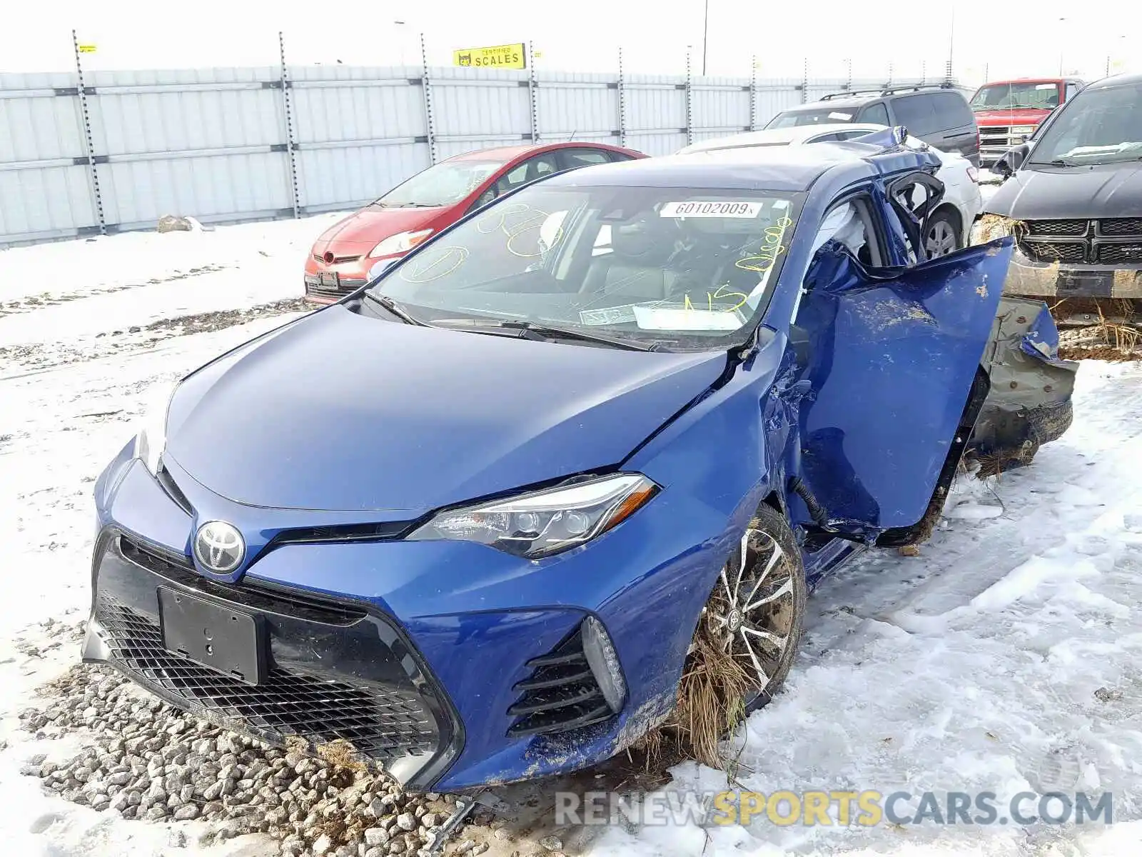 2 Photograph of a damaged car 2T1BURHE4KC160733 TOYOTA COROLLA 2019