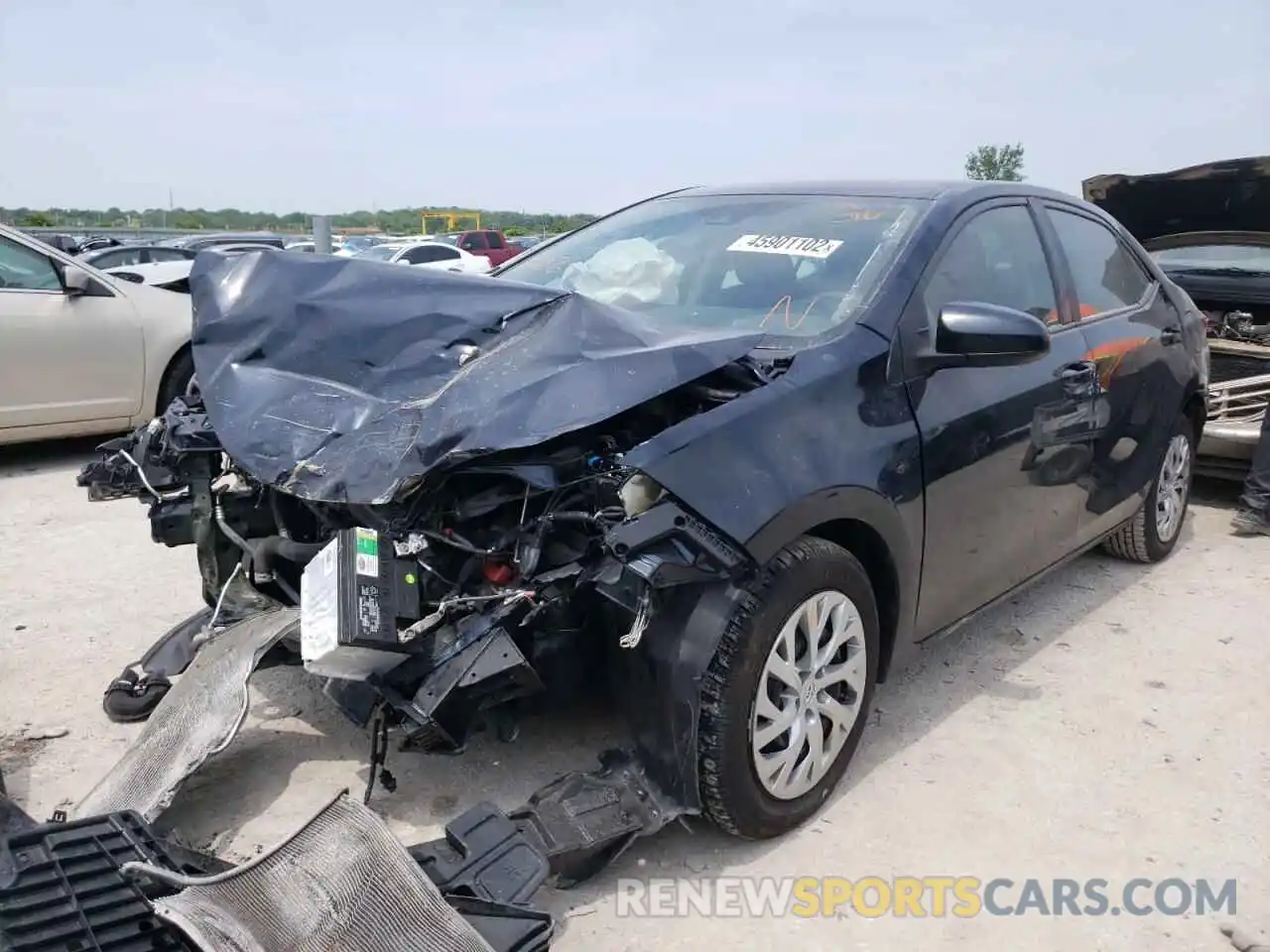 2 Photograph of a damaged car 2T1BURHE4KC160876 TOYOTA COROLLA 2019