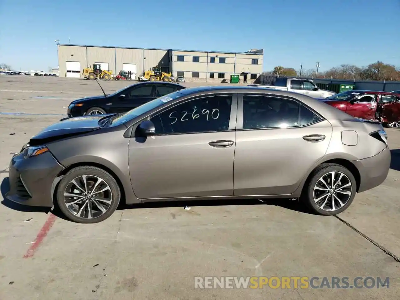 9 Photograph of a damaged car 2T1BURHE4KC162420 TOYOTA COROLLA 2019