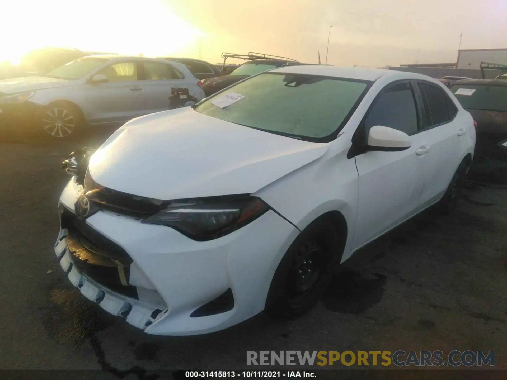 2 Photograph of a damaged car 2T1BURHE4KC163907 TOYOTA COROLLA 2019