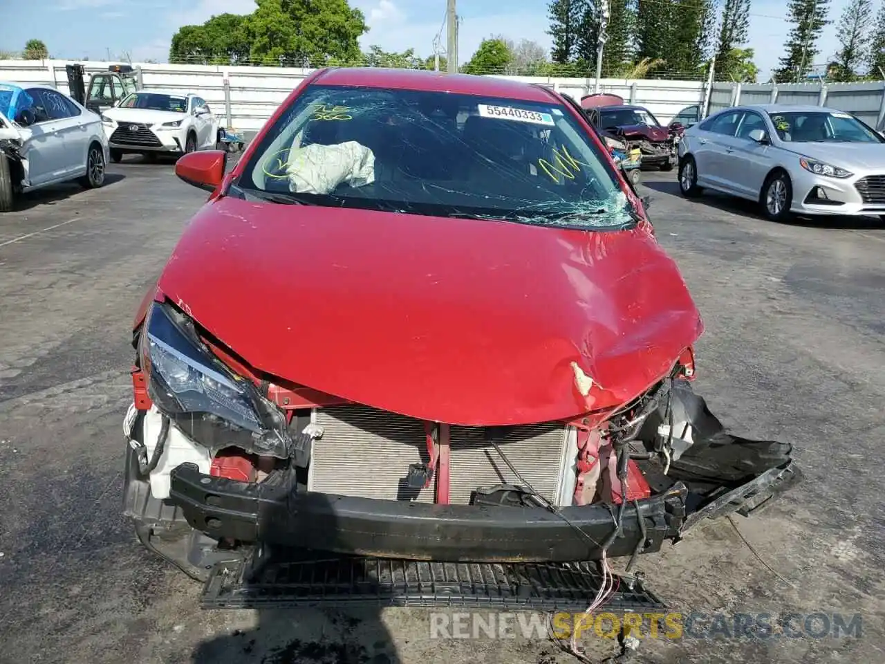 5 Фотография поврежденного автомобиля 2T1BURHE4KC167388 TOYOTA COROLLA 2019