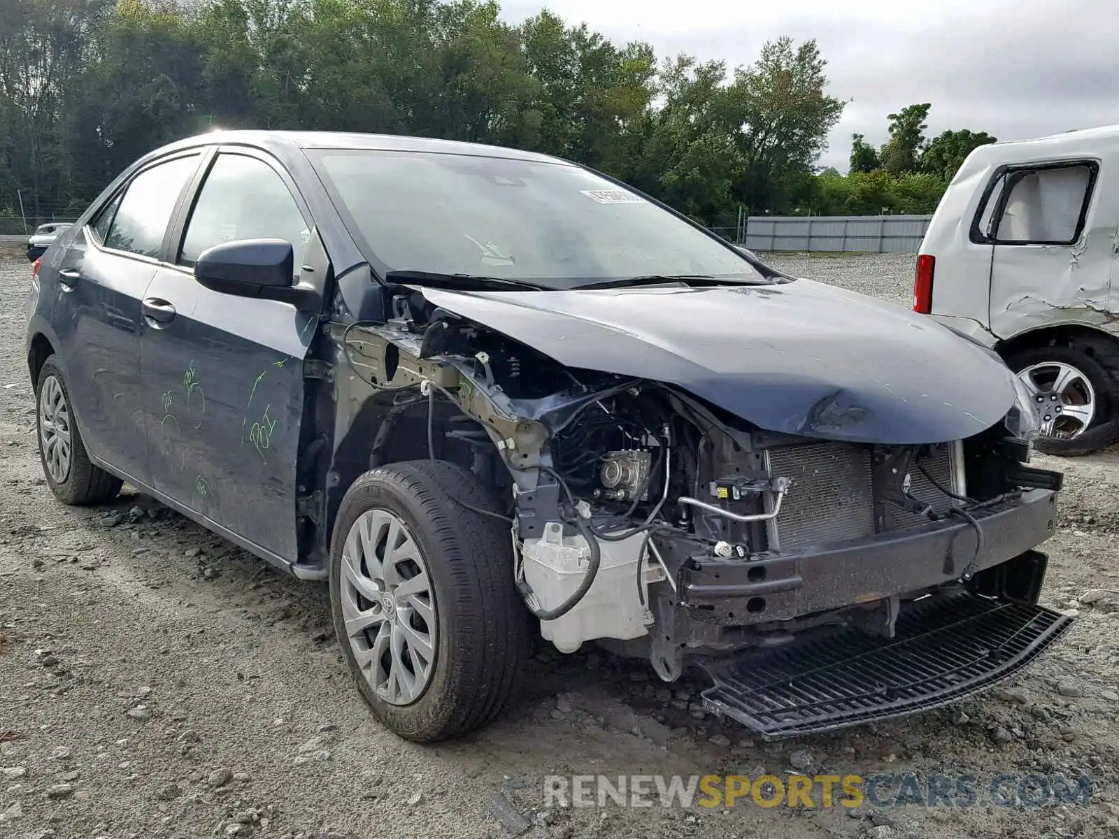 1 Photograph of a damaged car 2T1BURHE4KC167553 TOYOTA COROLLA 2019