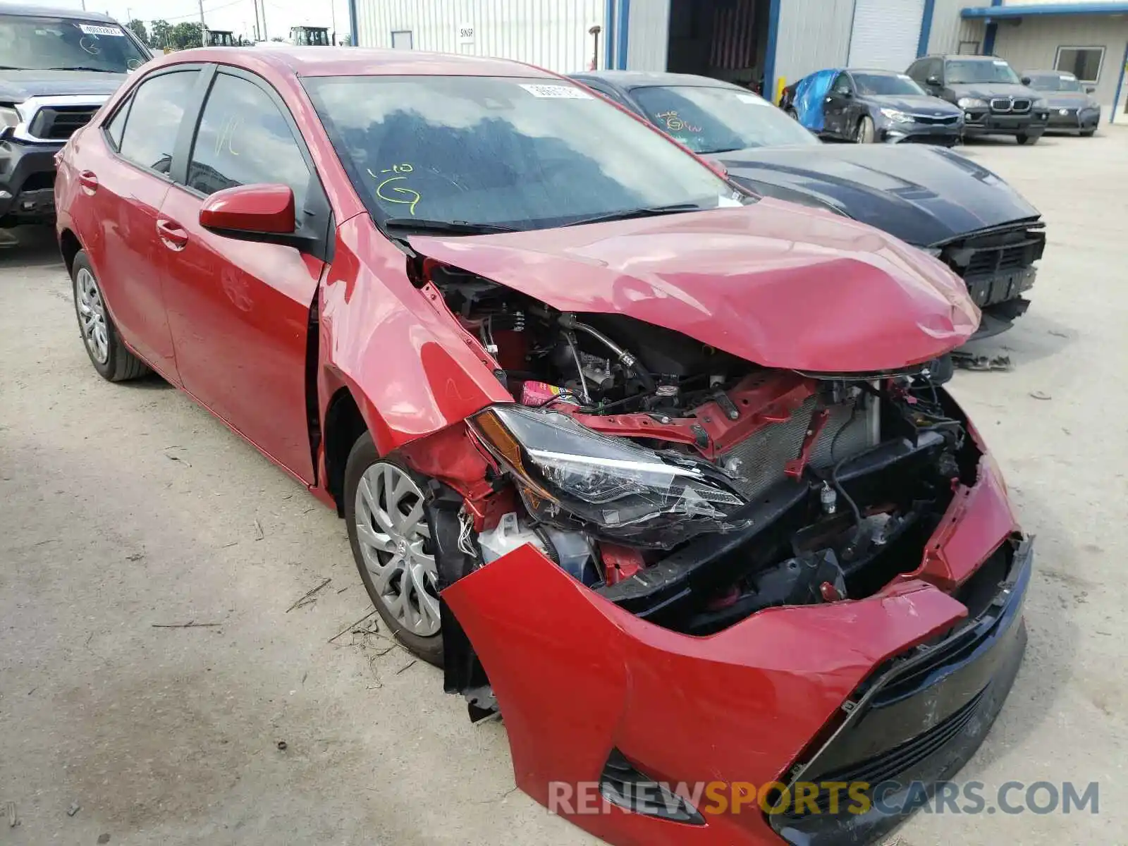 1 Photograph of a damaged car 2T1BURHE4KC167570 TOYOTA COROLLA 2019