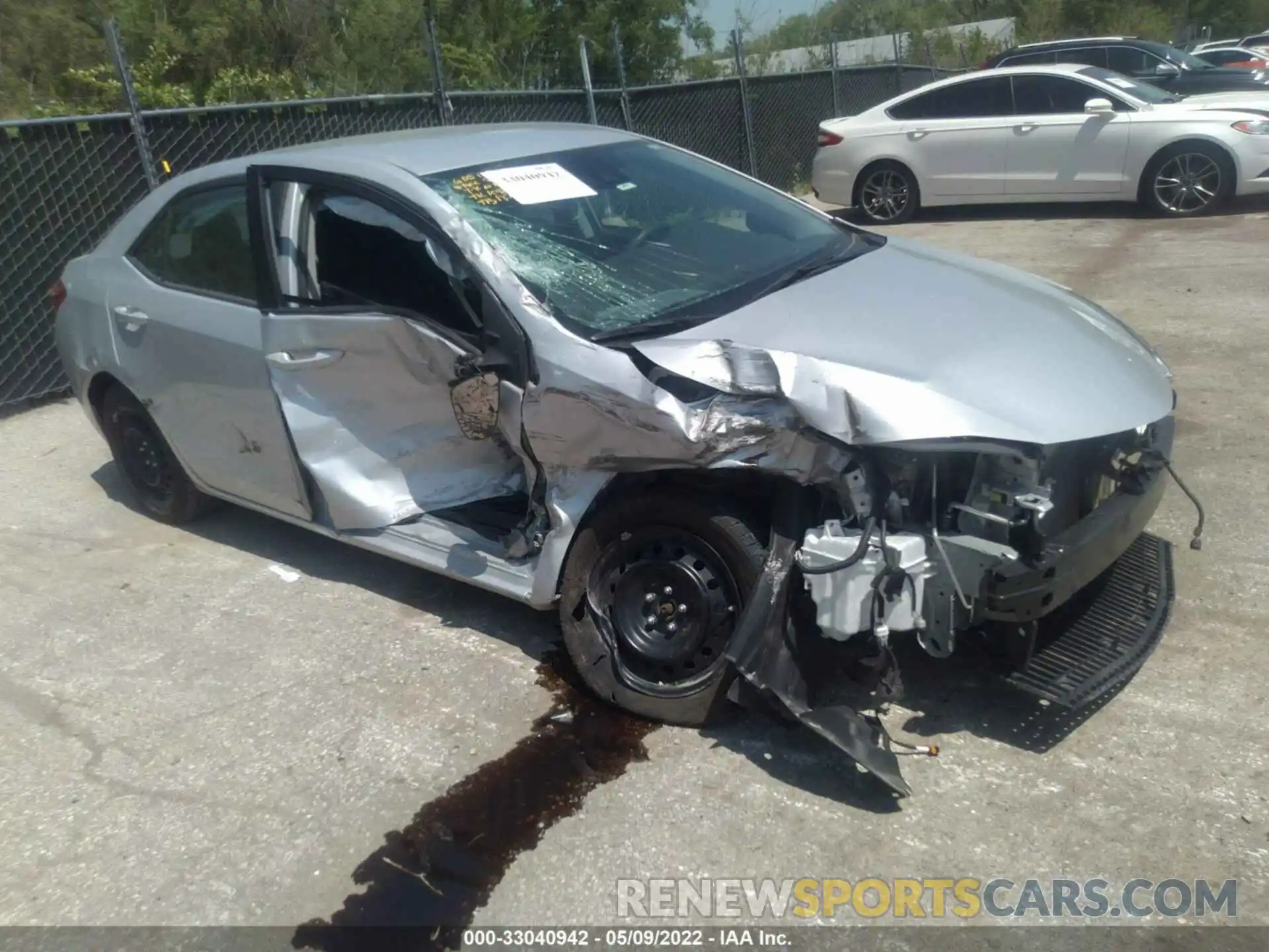 6 Photograph of a damaged car 2T1BURHE4KC167679 TOYOTA COROLLA 2019